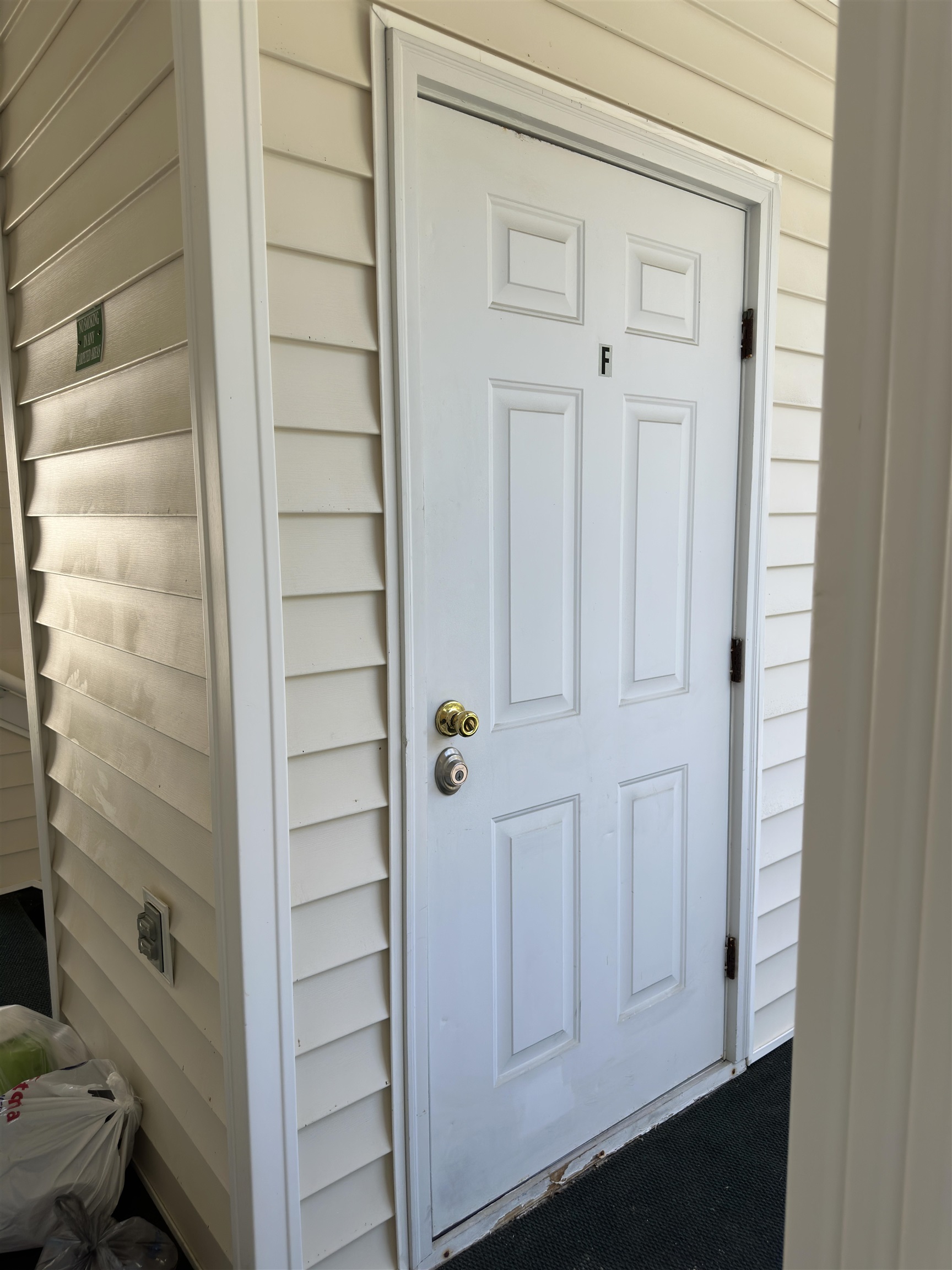 553 White River Dr. Property Photo 23