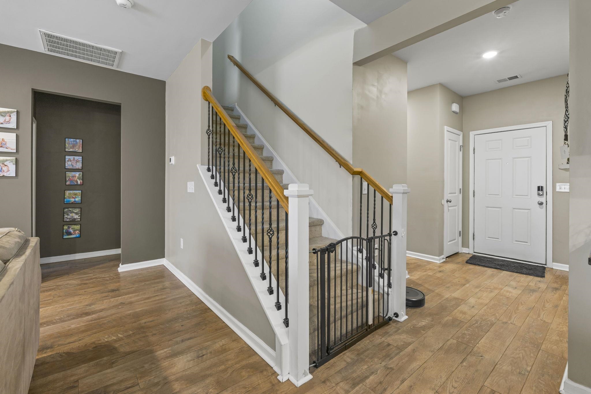 4209 Mariarose Ct. Property Photo 5
