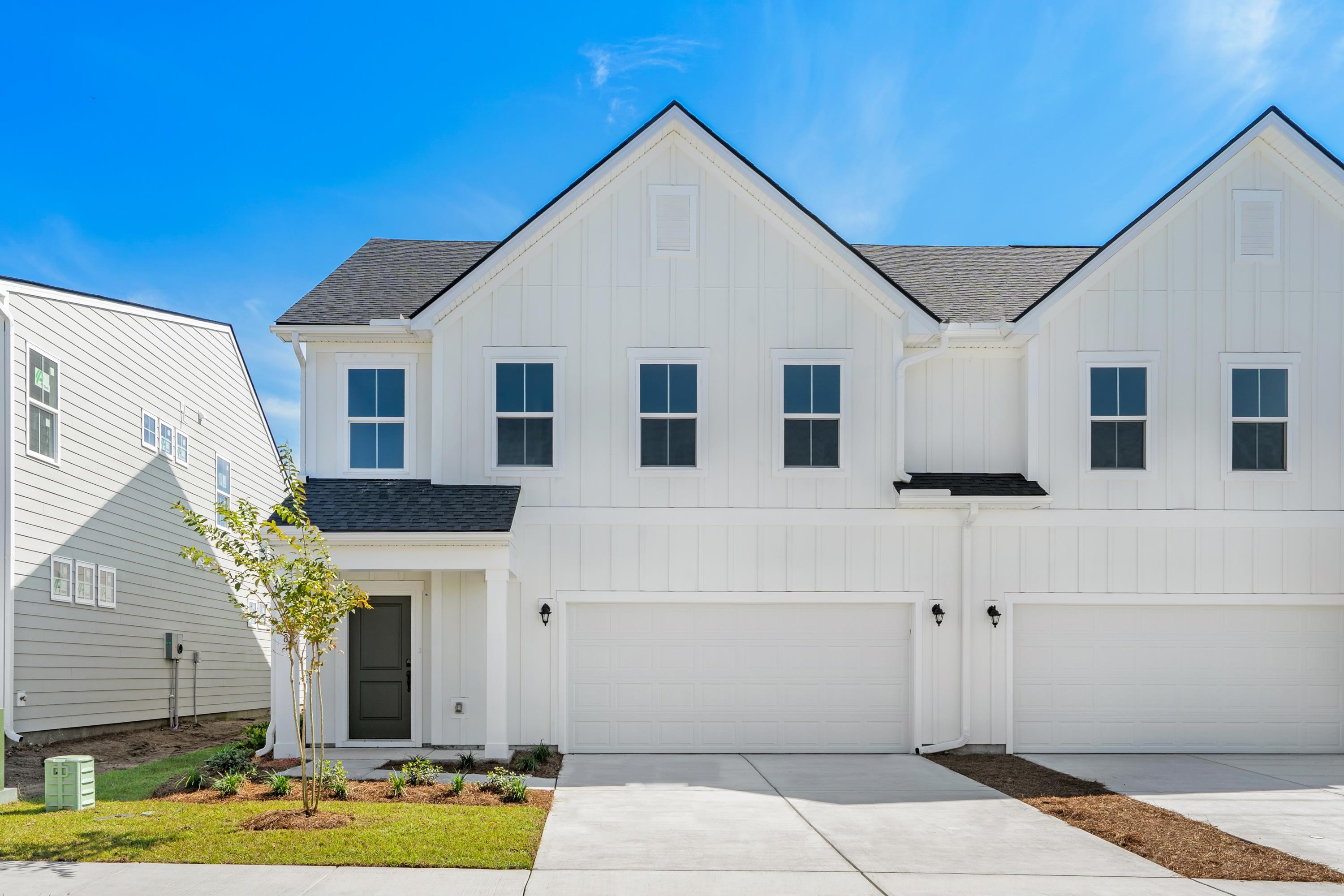 2728 Summer Breeze Ln Property Photo 1