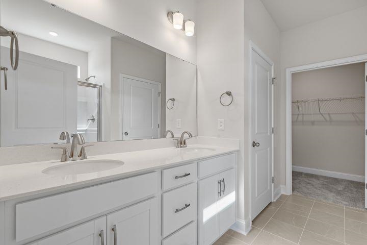 7724 Vicino Path Property Photo 51