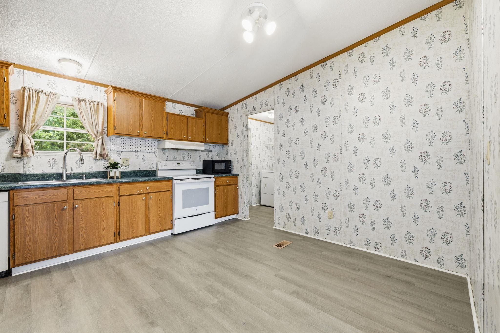 344 Misty Breeze Ln. Property Photo 26