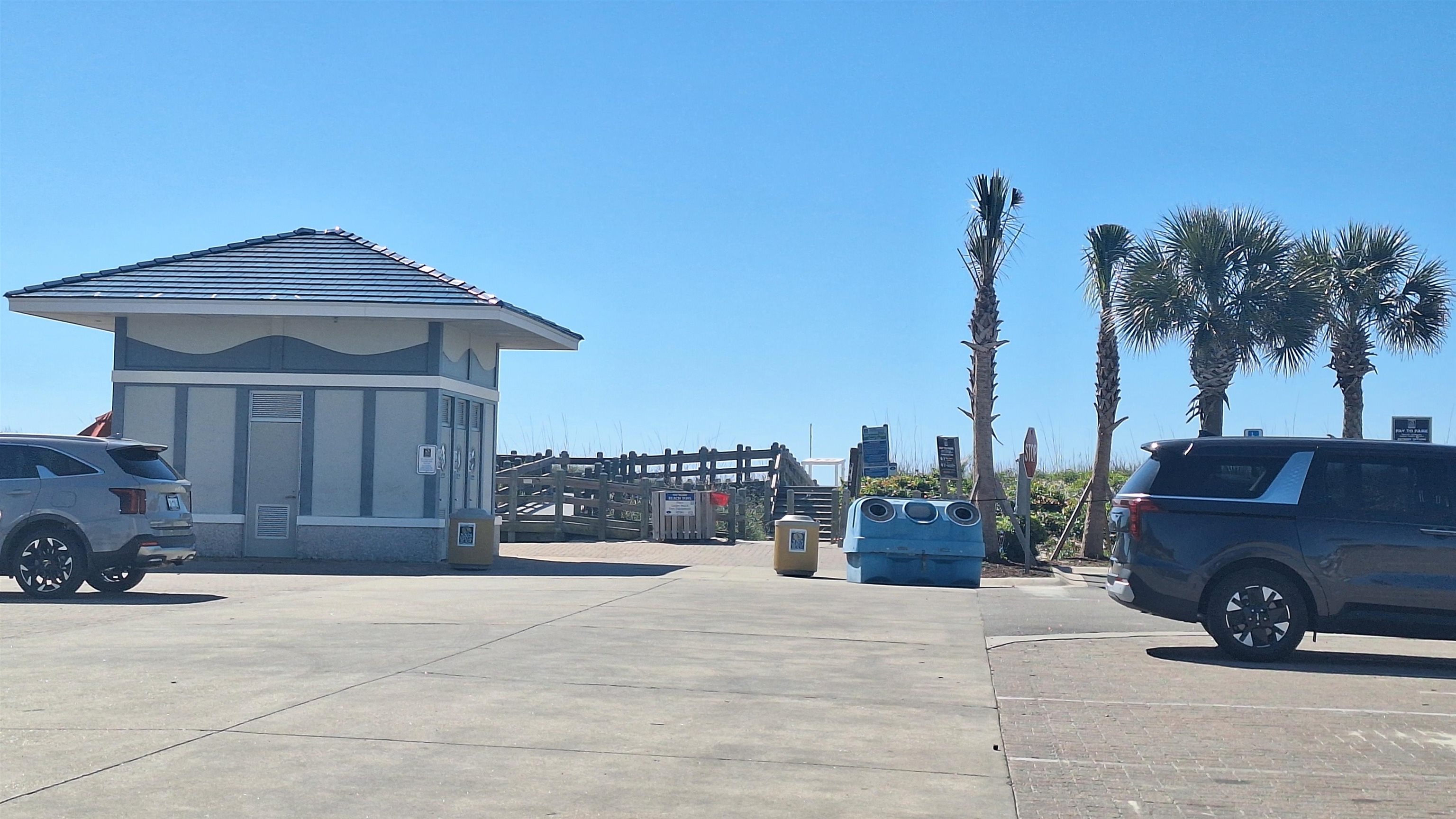 4516 Seaview St. Property Photo 19
