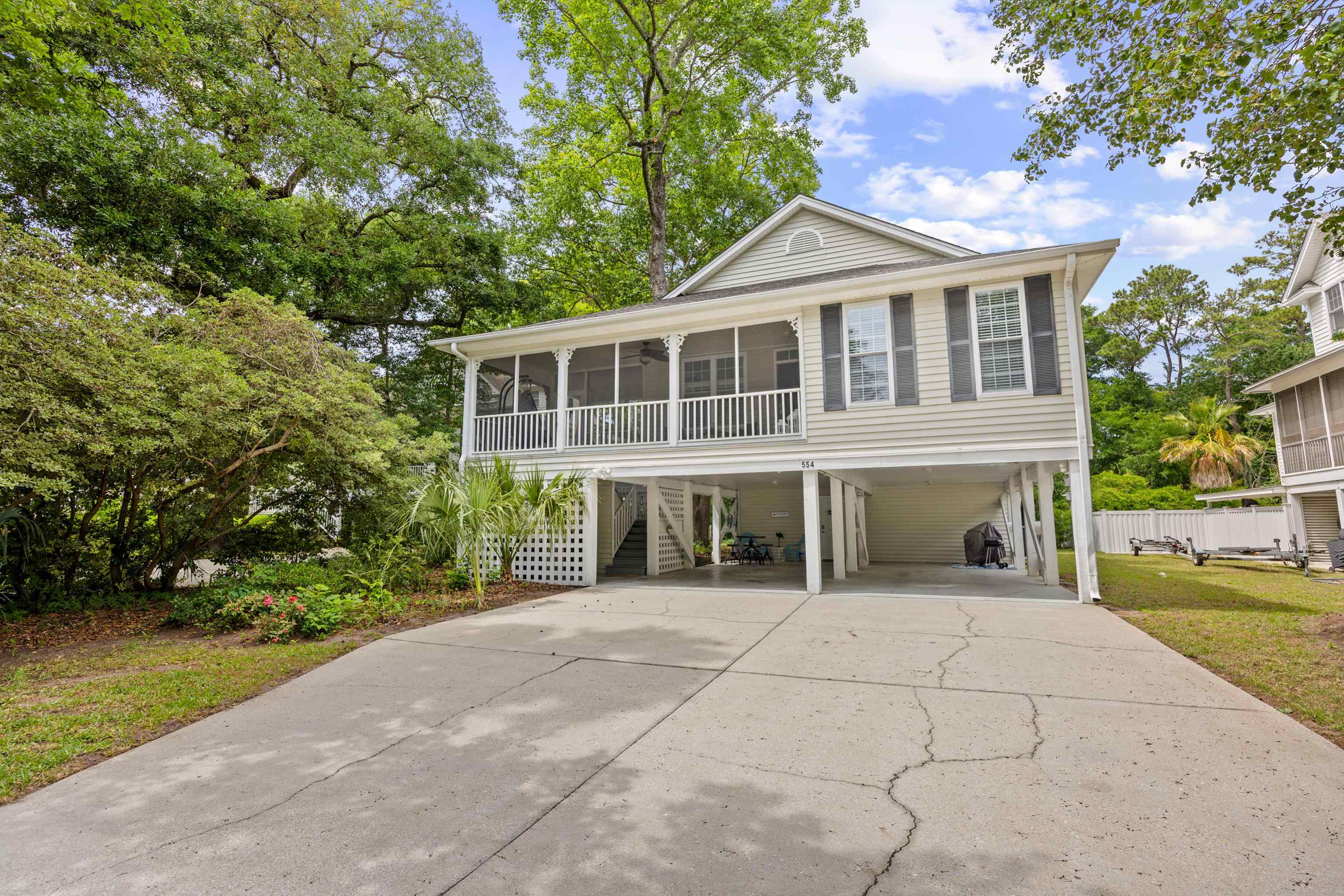 554 Hammock Ave. Property Photo 3