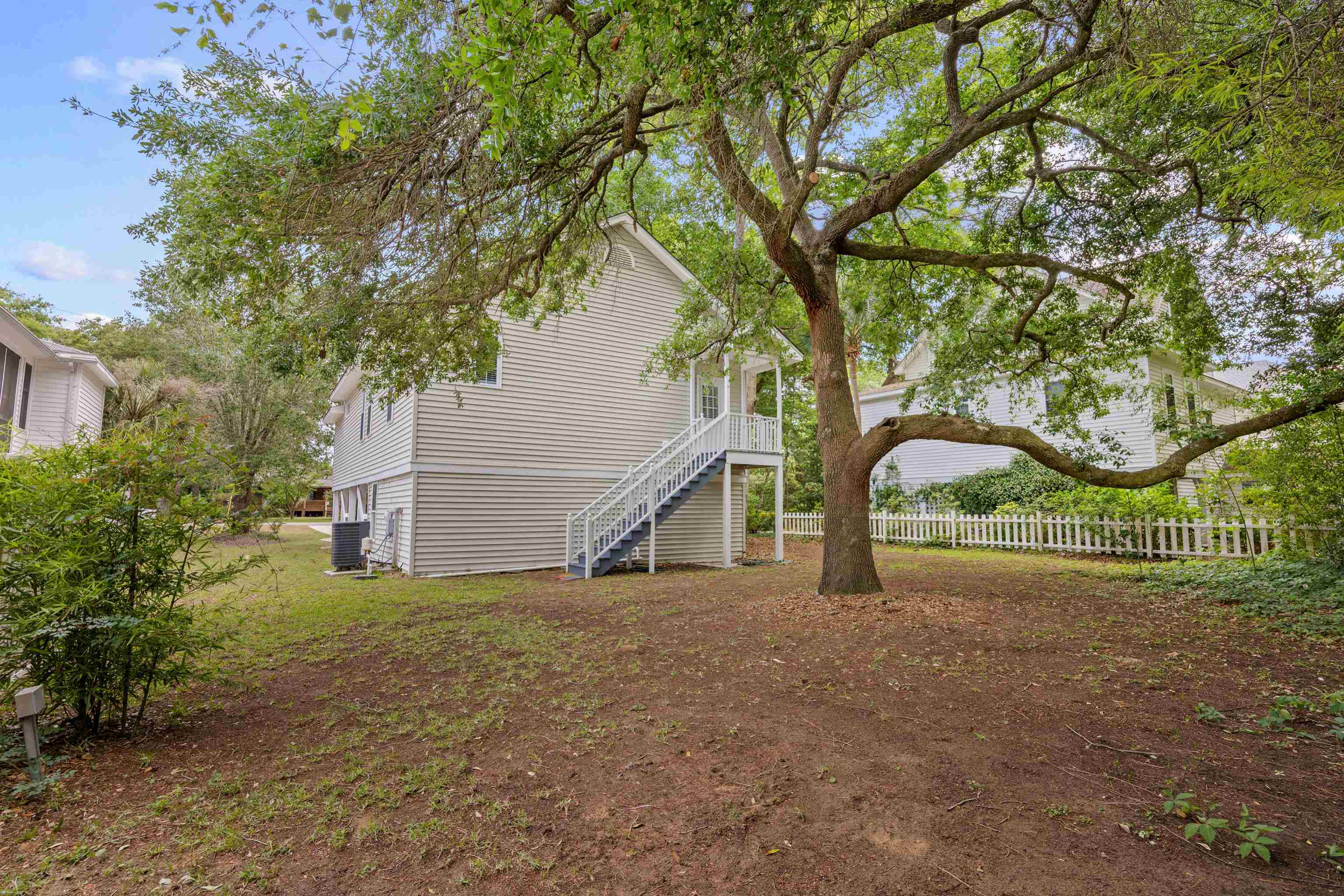 554 Hammock Ave. Property Photo 37