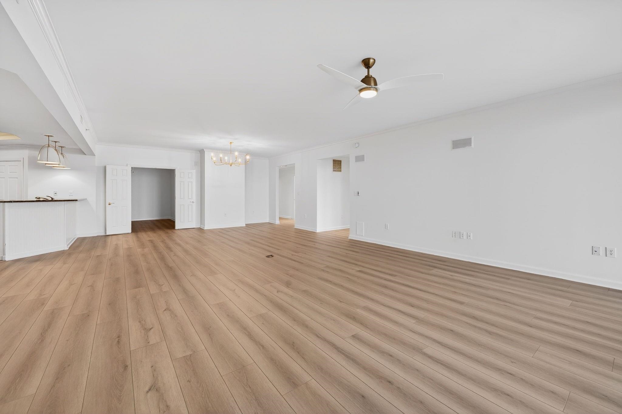 8500 Margate Circle Property Photo 9