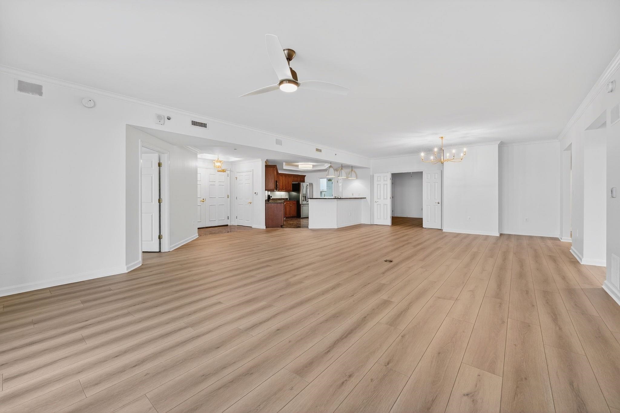 8500 Margate Circle Property Photo 11
