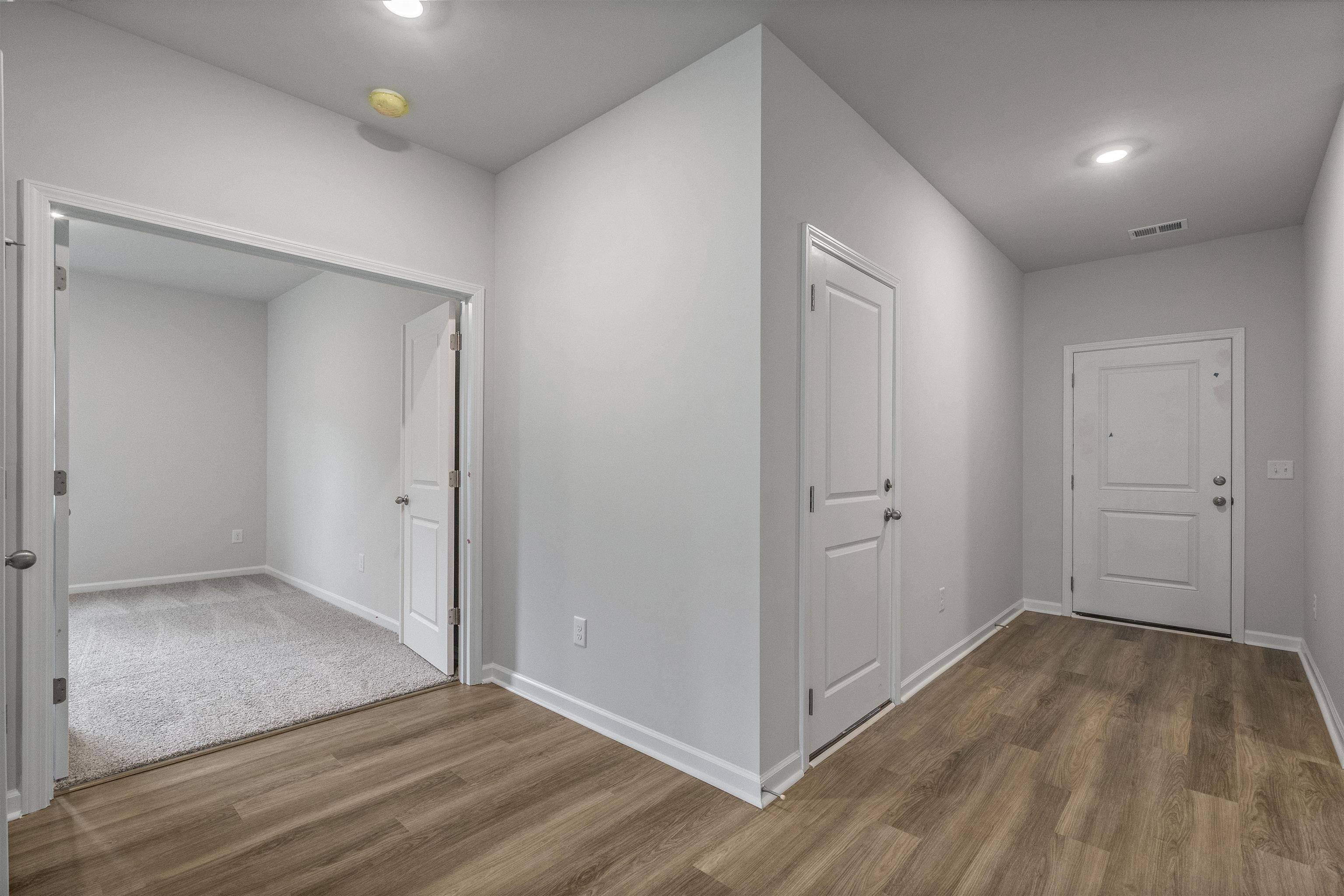 1068 Cherrystone Loop Property Photo 9
