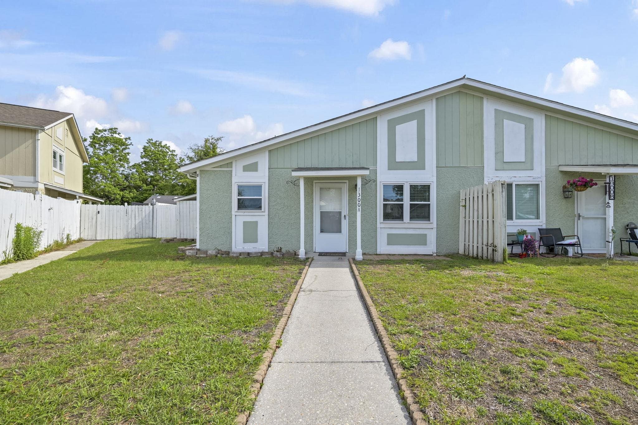 1300 Turkey Ridge Rd. Property Photo 1