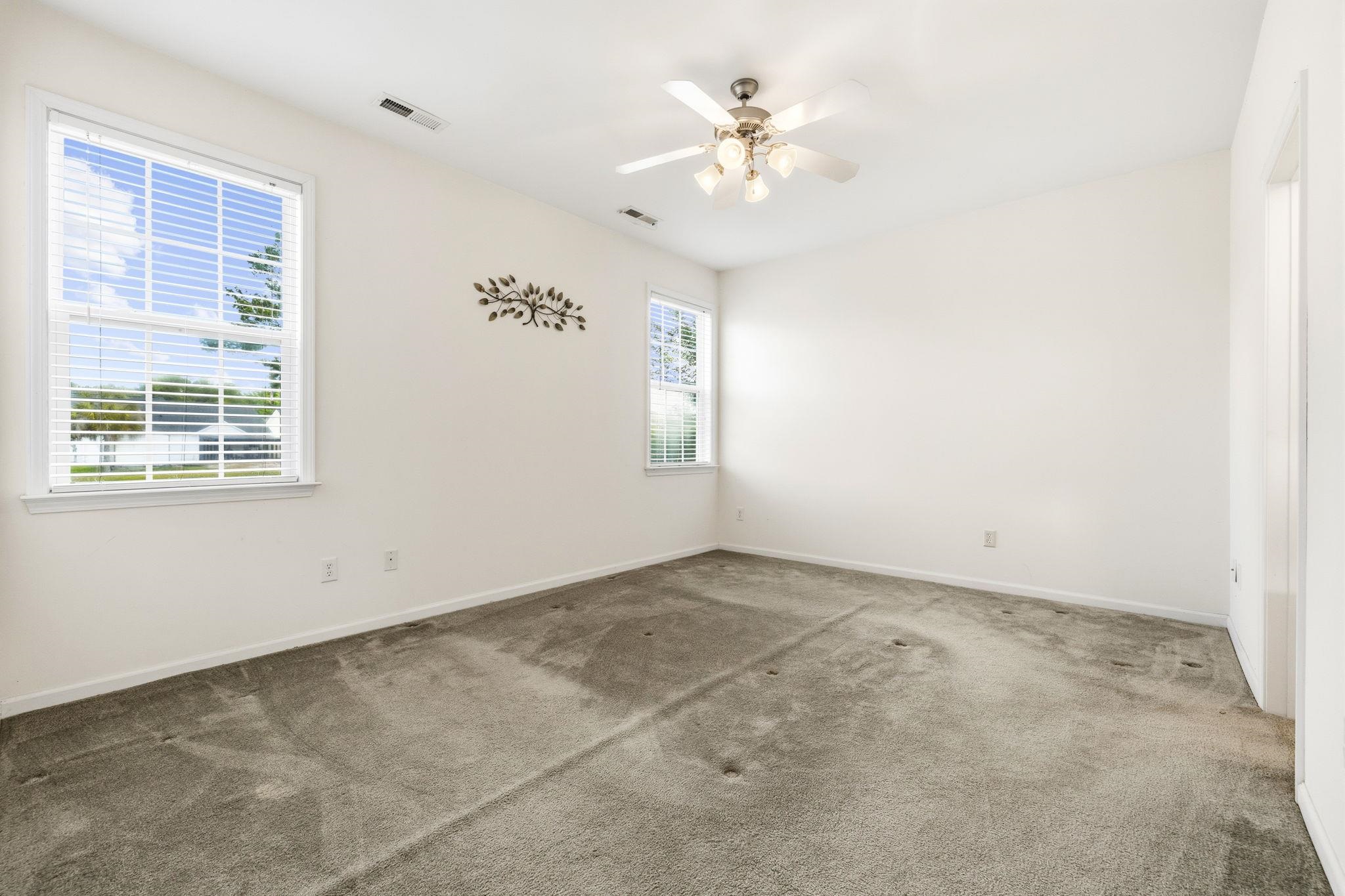 1136 Checkerberry St. Property Photo 14