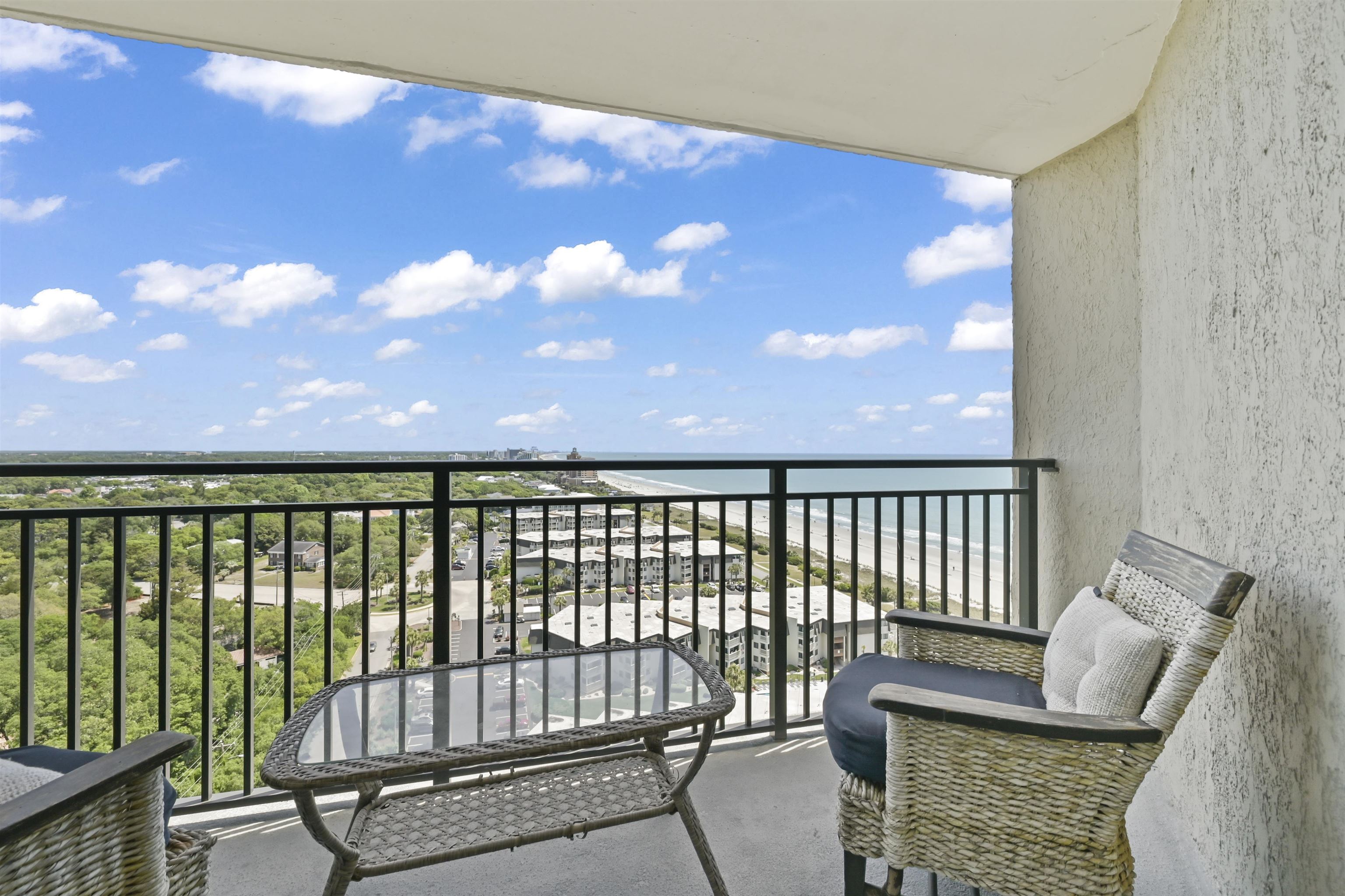 5523 N Ocean Blvd. Property Photo 6