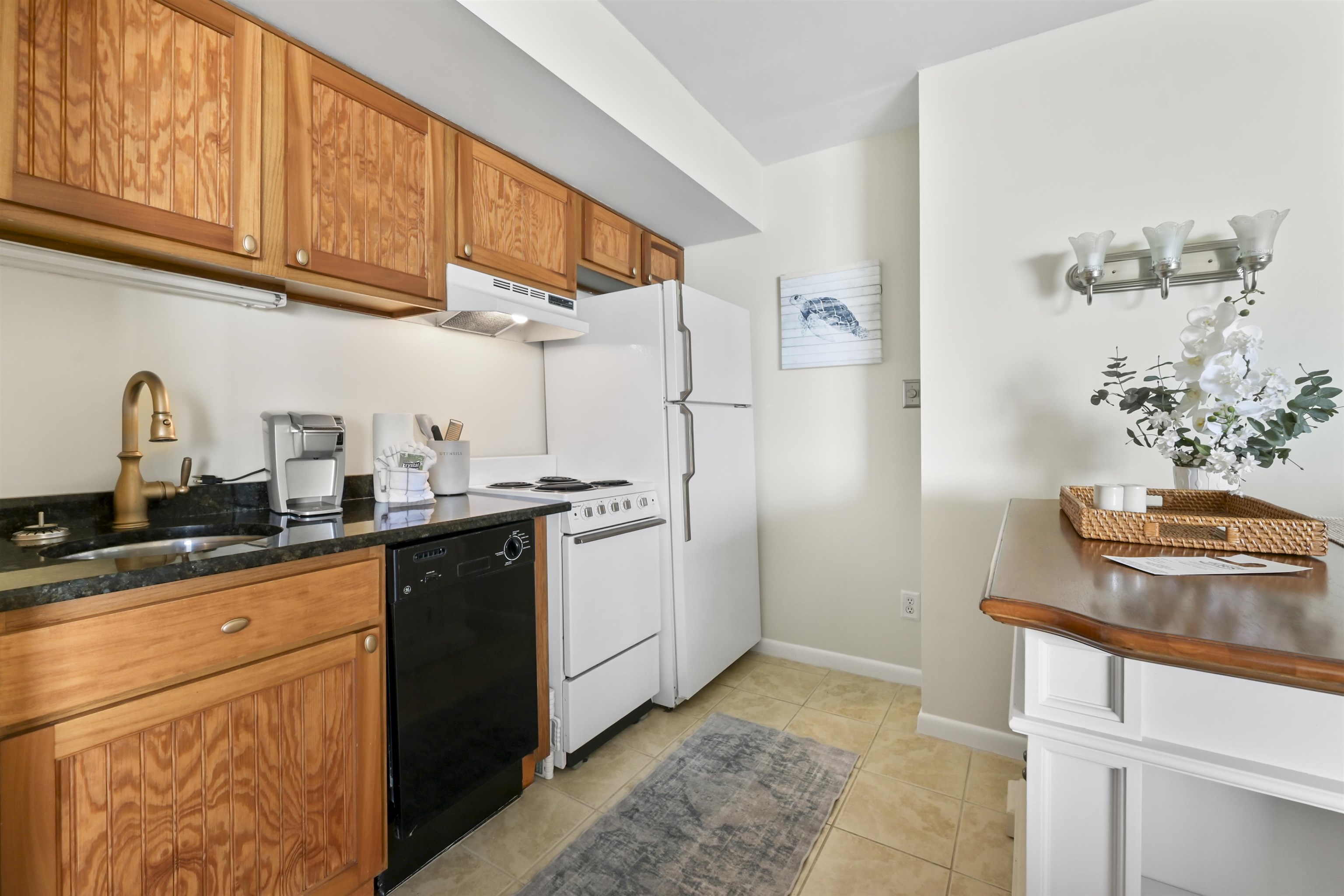 5523 N Ocean Blvd. Property Photo 11
