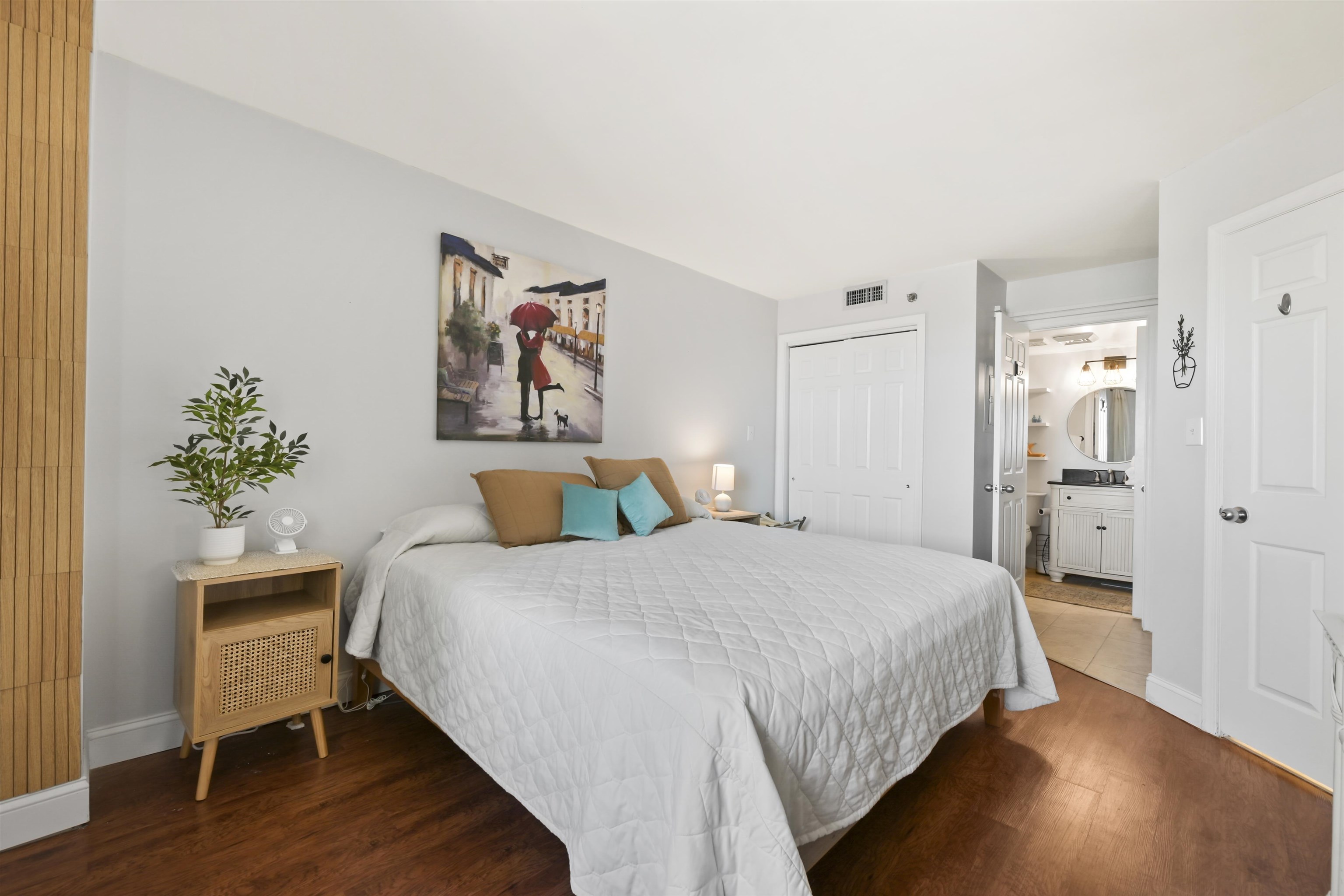 5523 N Ocean Blvd. Property Photo 16