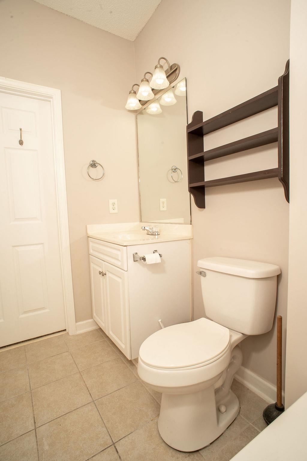 300 Kiskadee Loop Property Photo 6