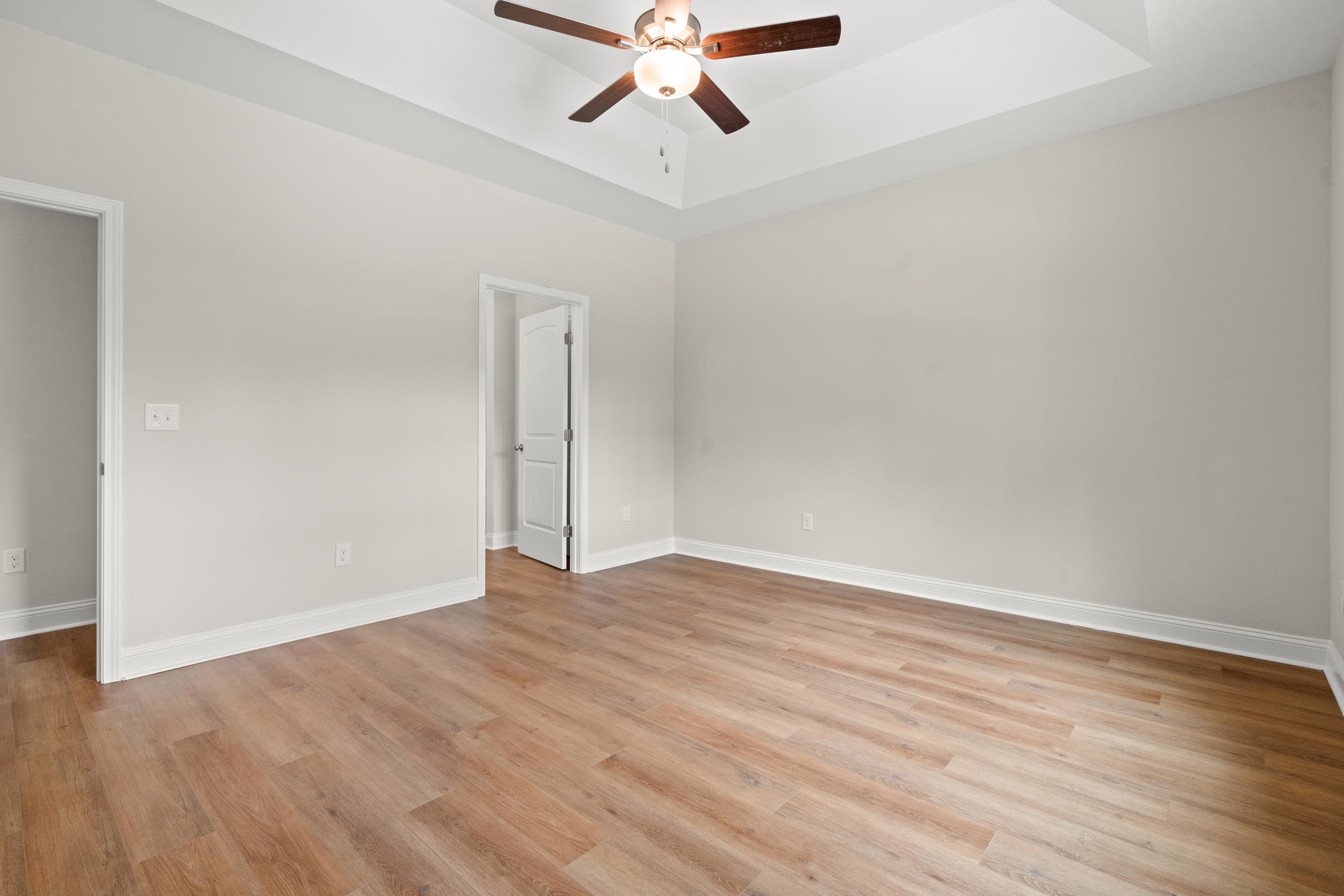 1417 Loop Circle Property Photo 10