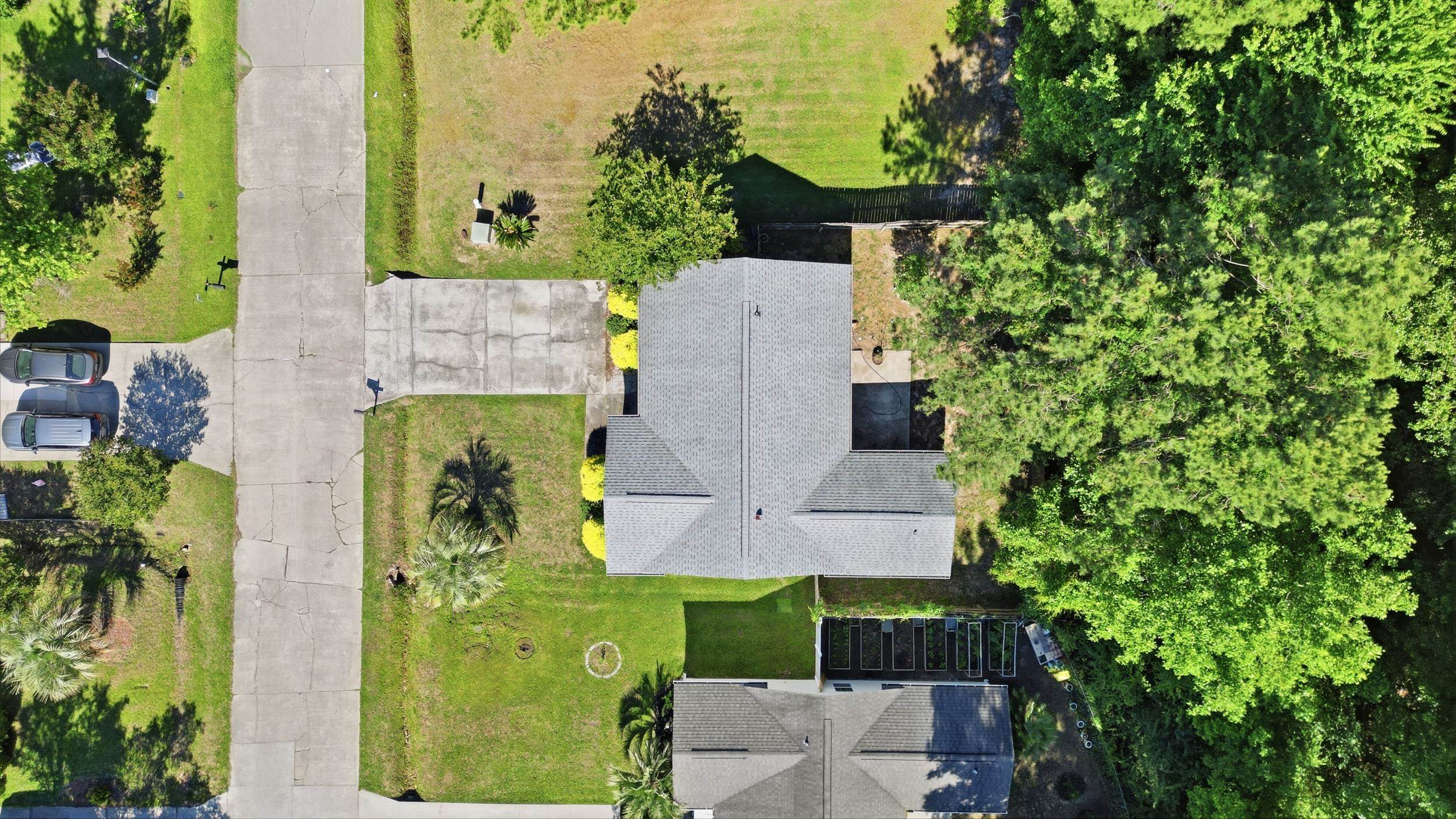 2642 Temperance Dr. Property Photo 22