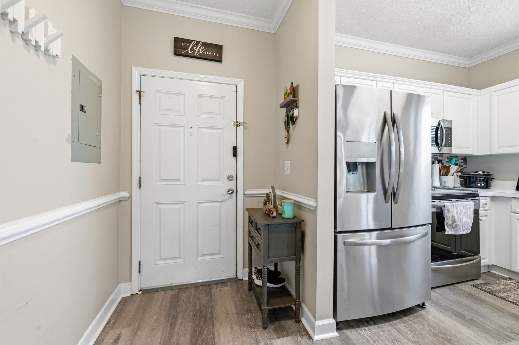 505 Wickham Dr. Property Photo 2