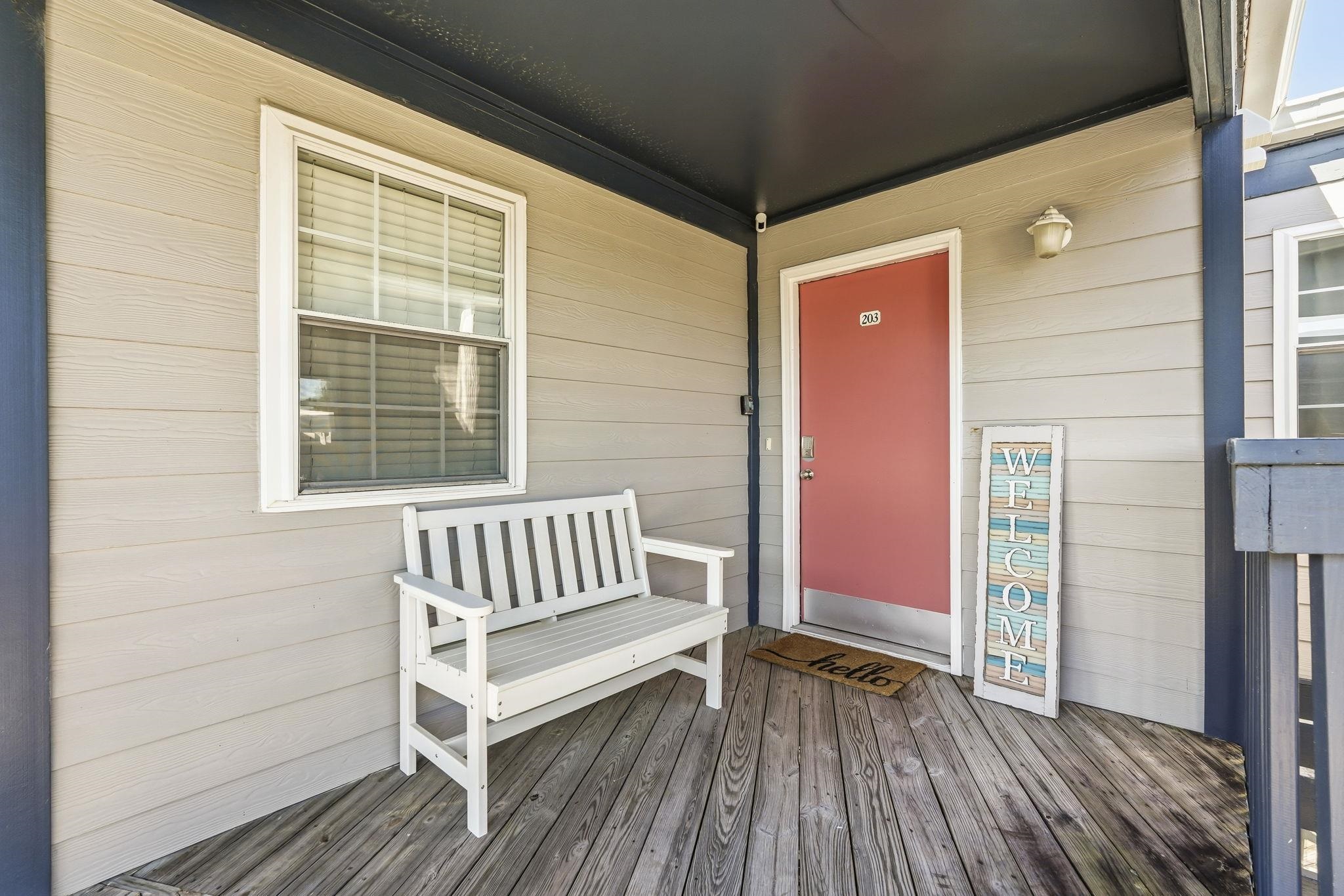 1500 Cenith Dr. Property Photo 5