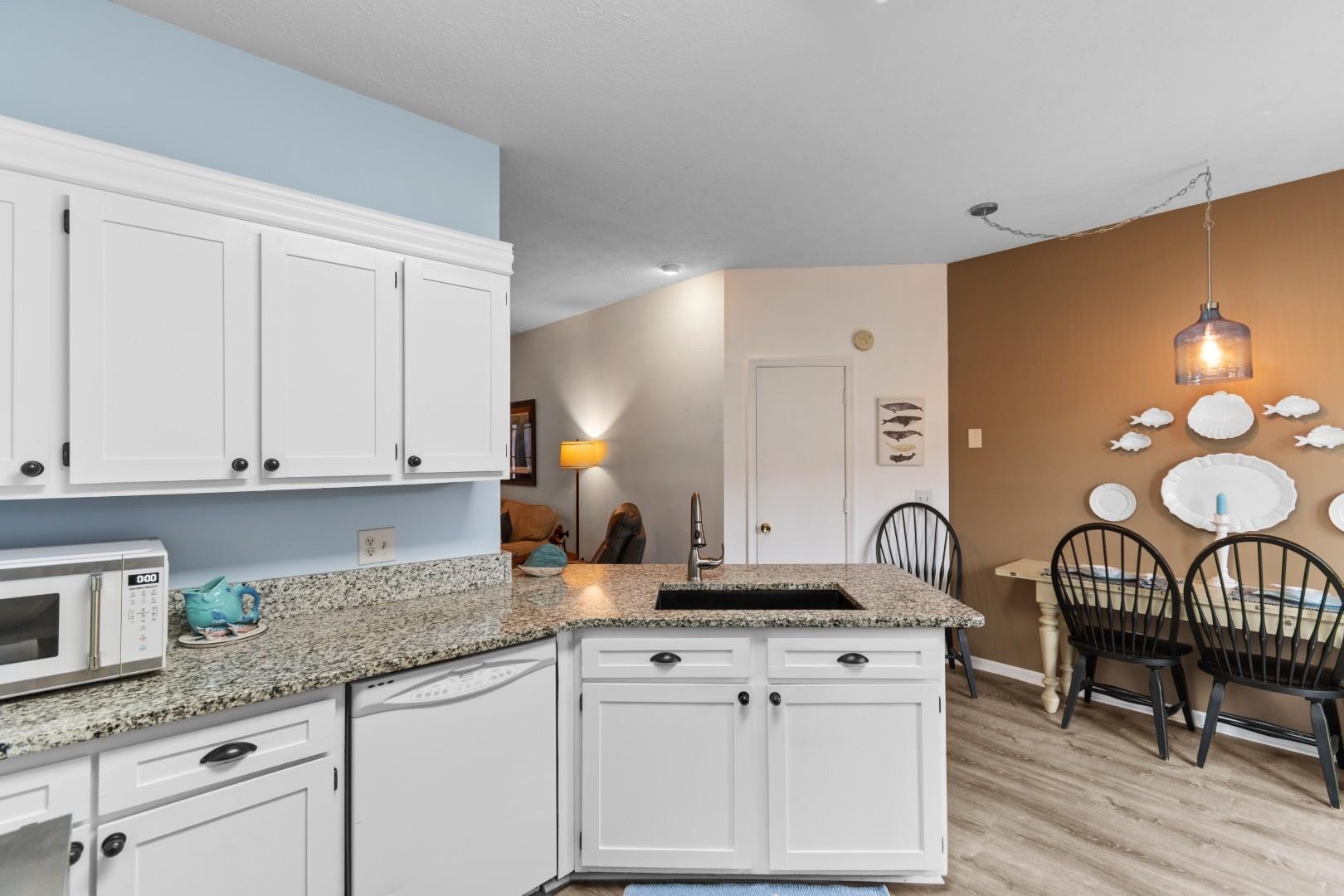 1356 Glenns Bay Rd. Property Photo 8