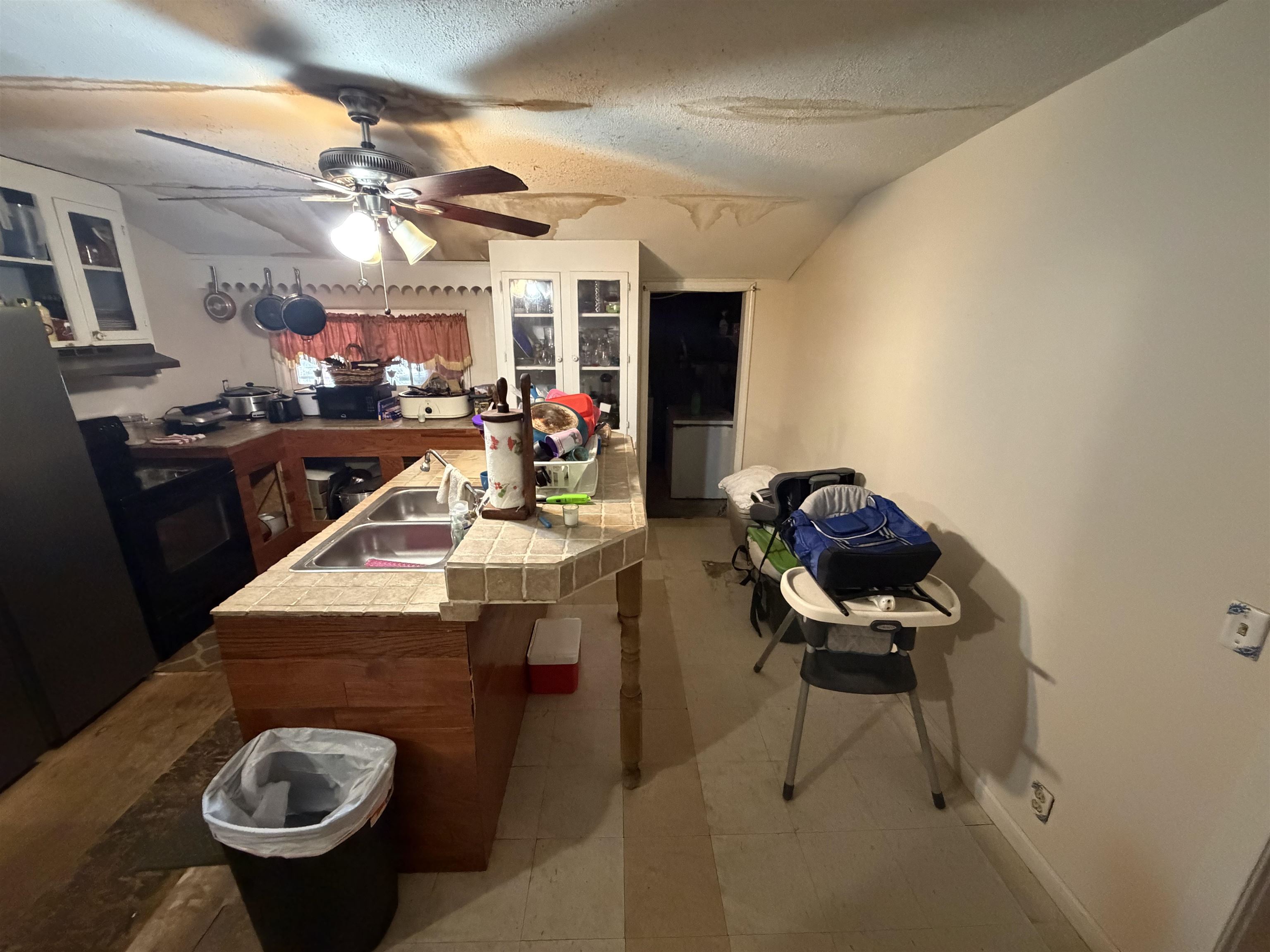 318 Wilmont St. Property Photo 10