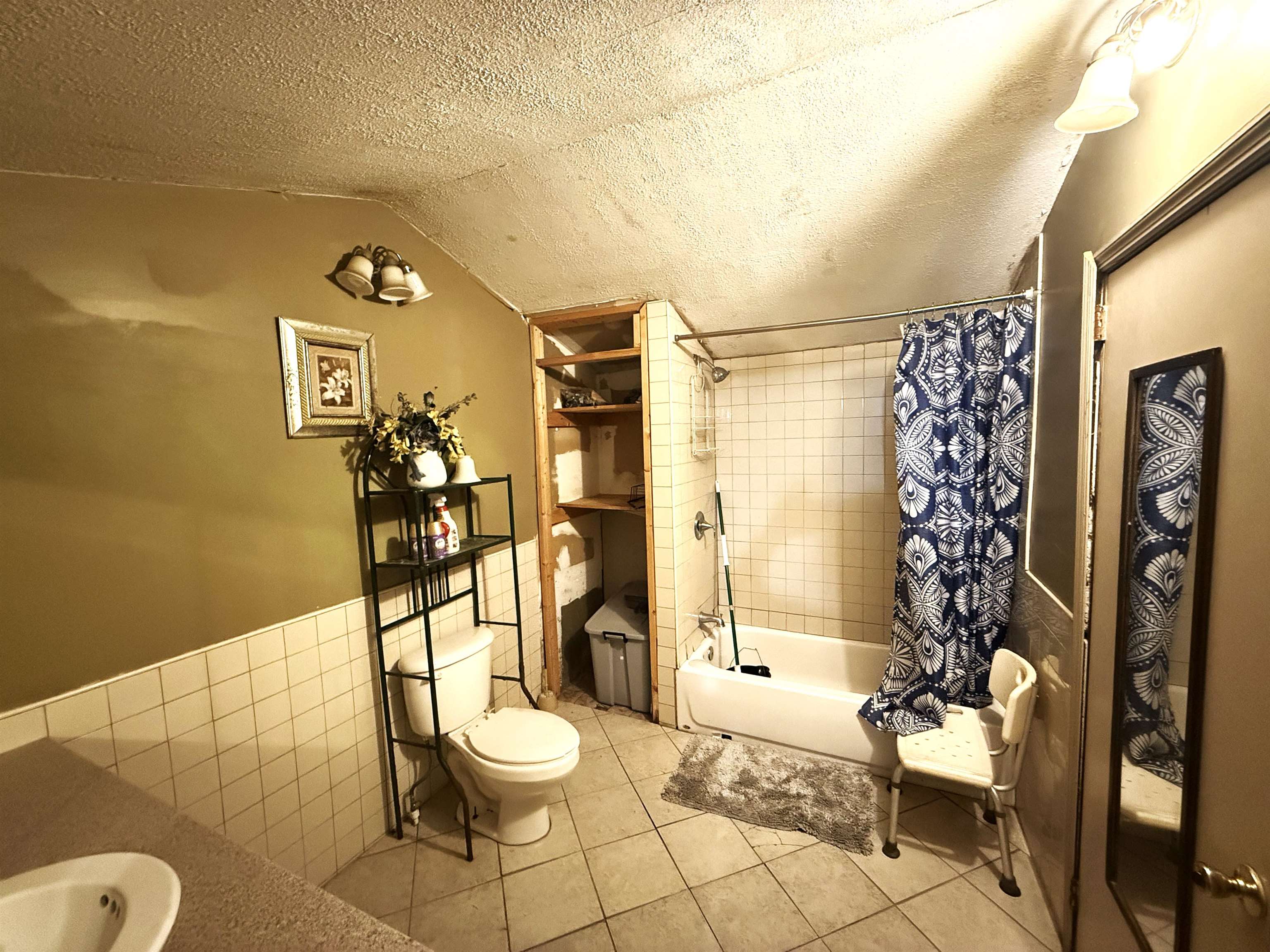 318 Wilmont St. Property Photo 17