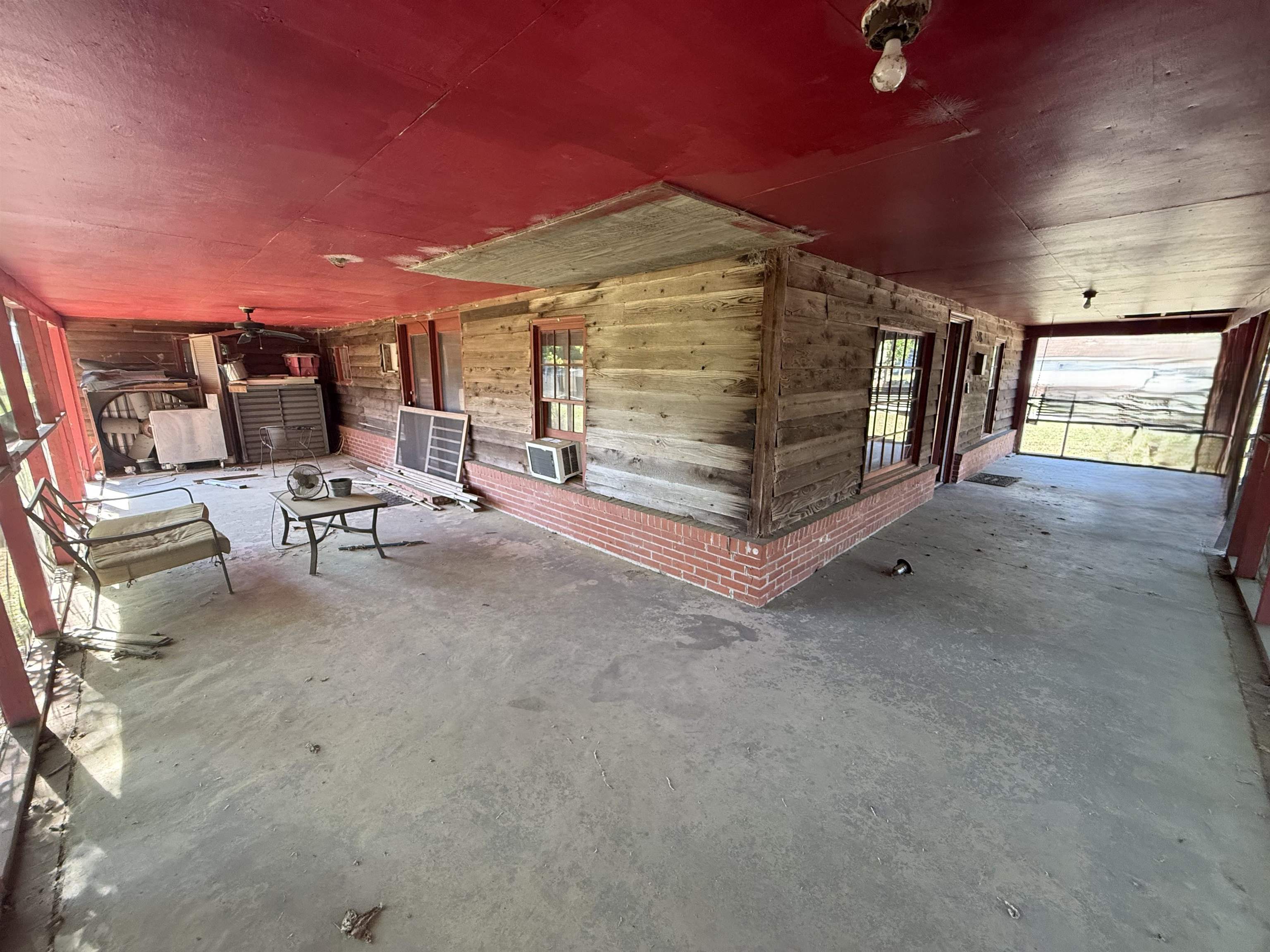 318 Wilmont St. Property Photo 26