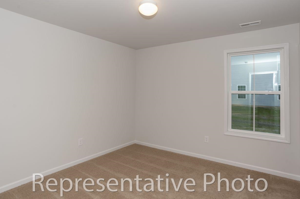 1067 Cherrystone Loop Property Photo 19