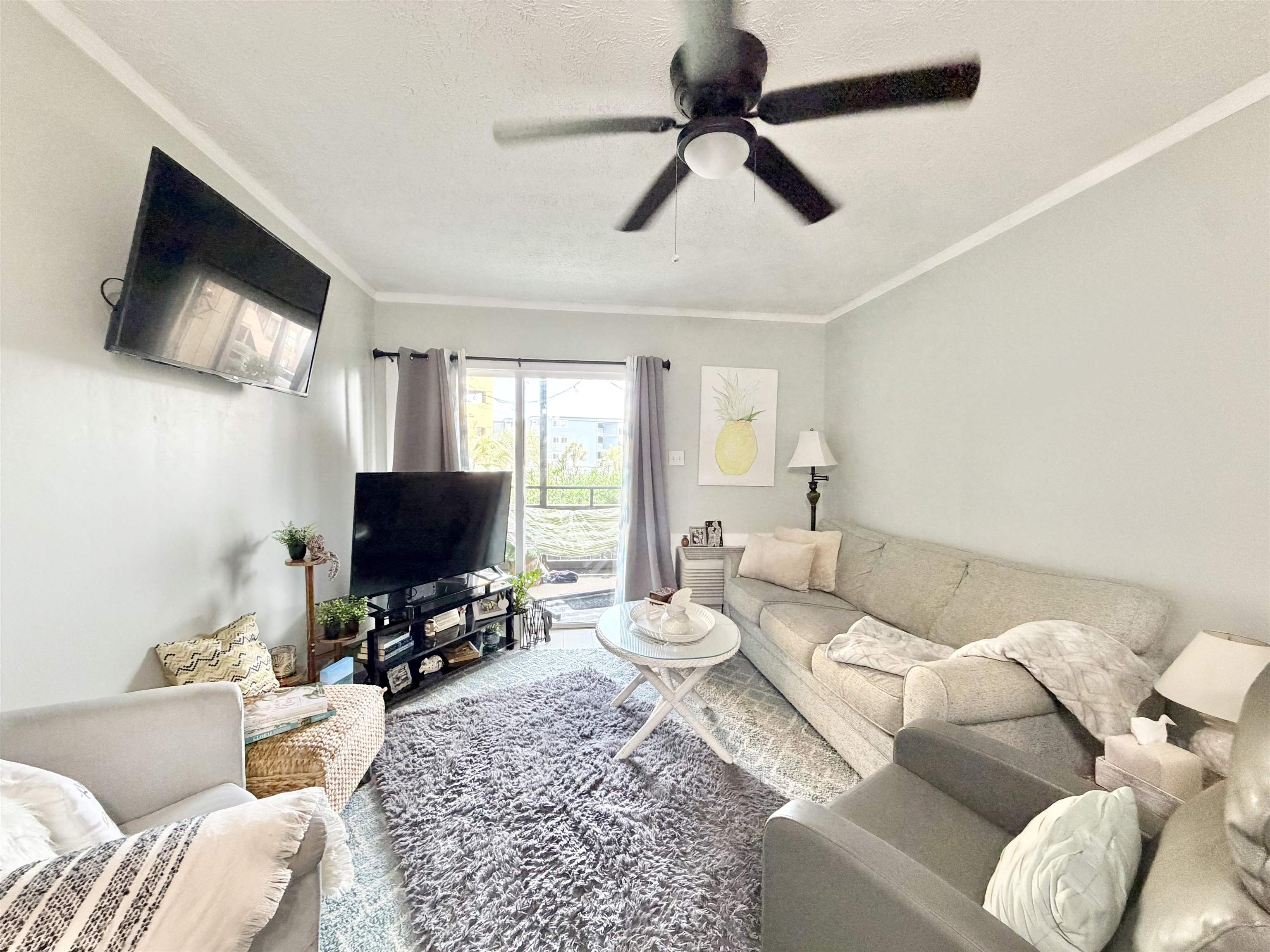 9501 Shore Dr. Property Photo 11