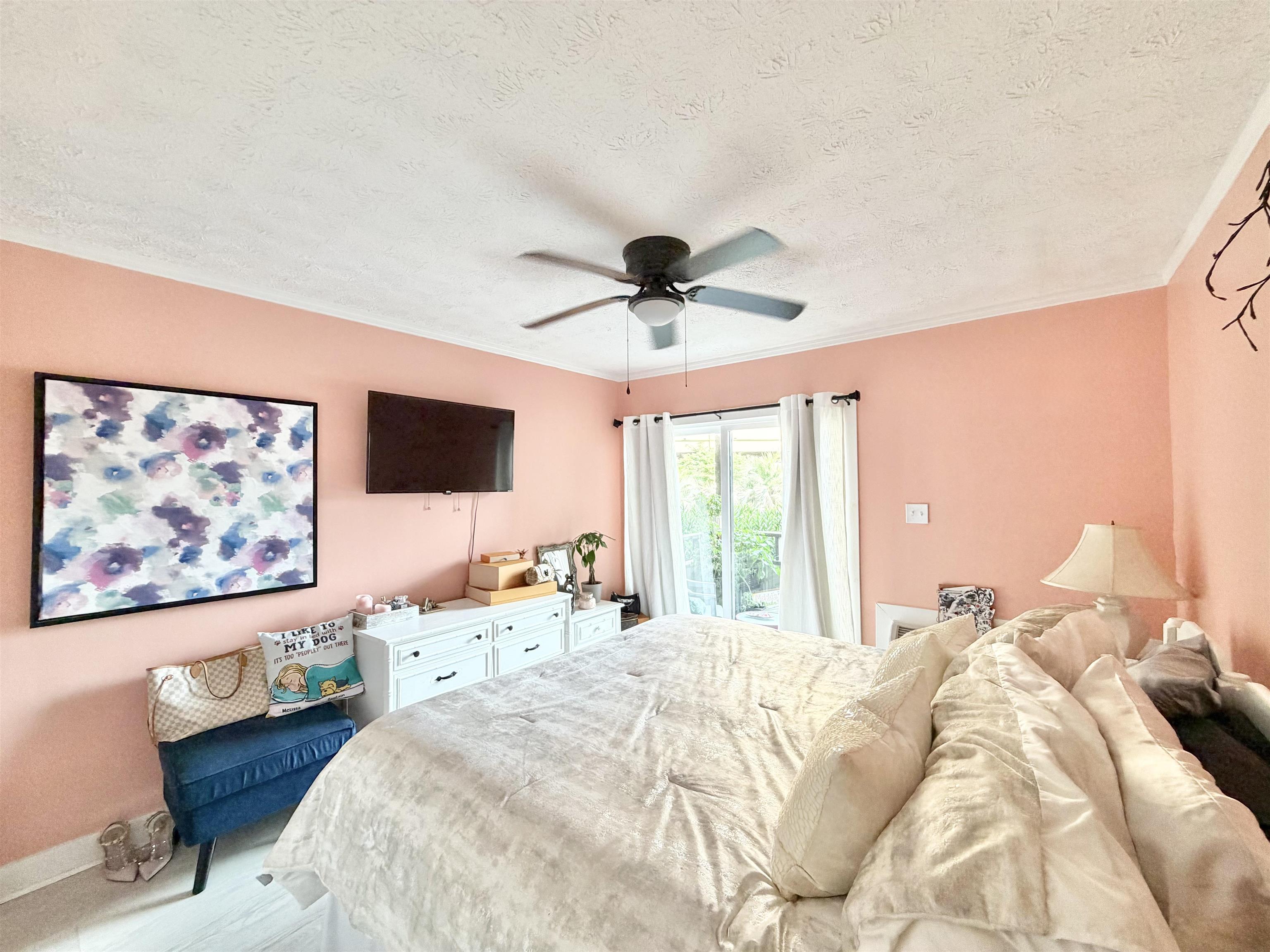 9501 Shore Dr. Property Photo 15