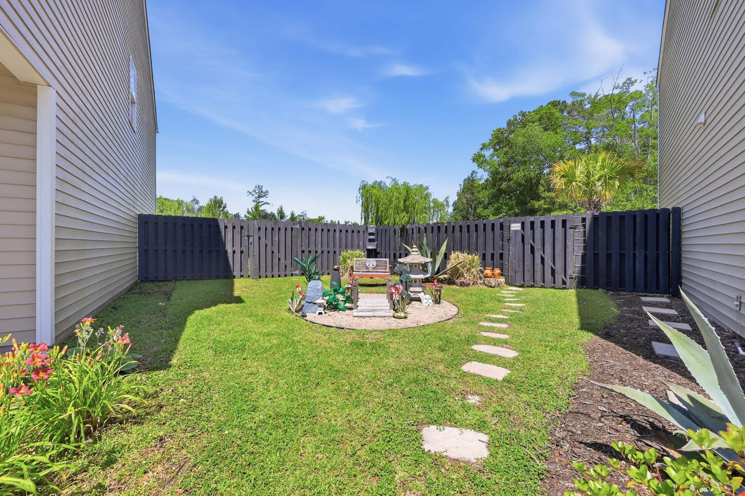 2523 Nadir Ct. Property Photo 8