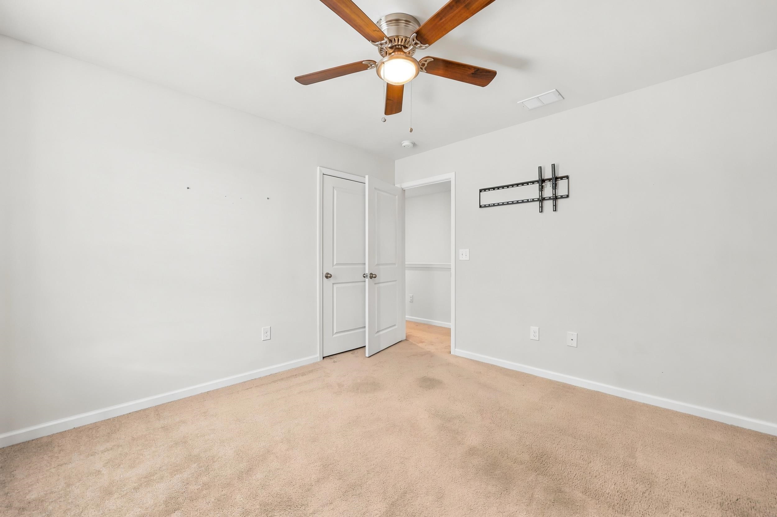 2523 Nadir Ct. Property Photo 31