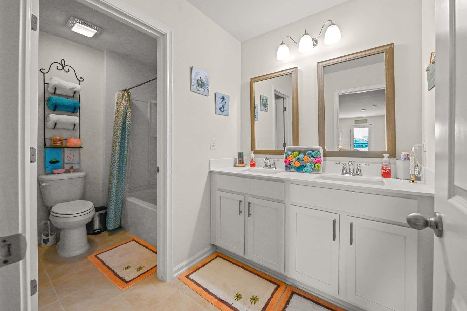 808 Atlantic Commons Dr. Property Photo 27
