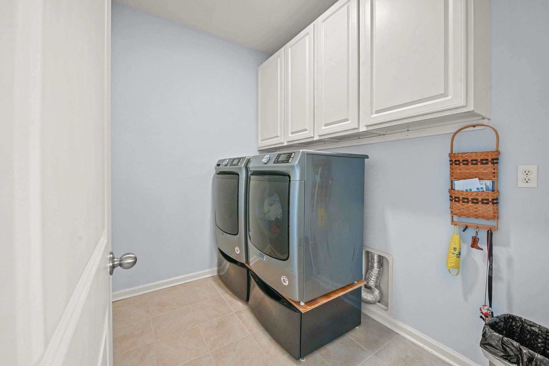 808 Atlantic Commons Dr. Property Photo 30