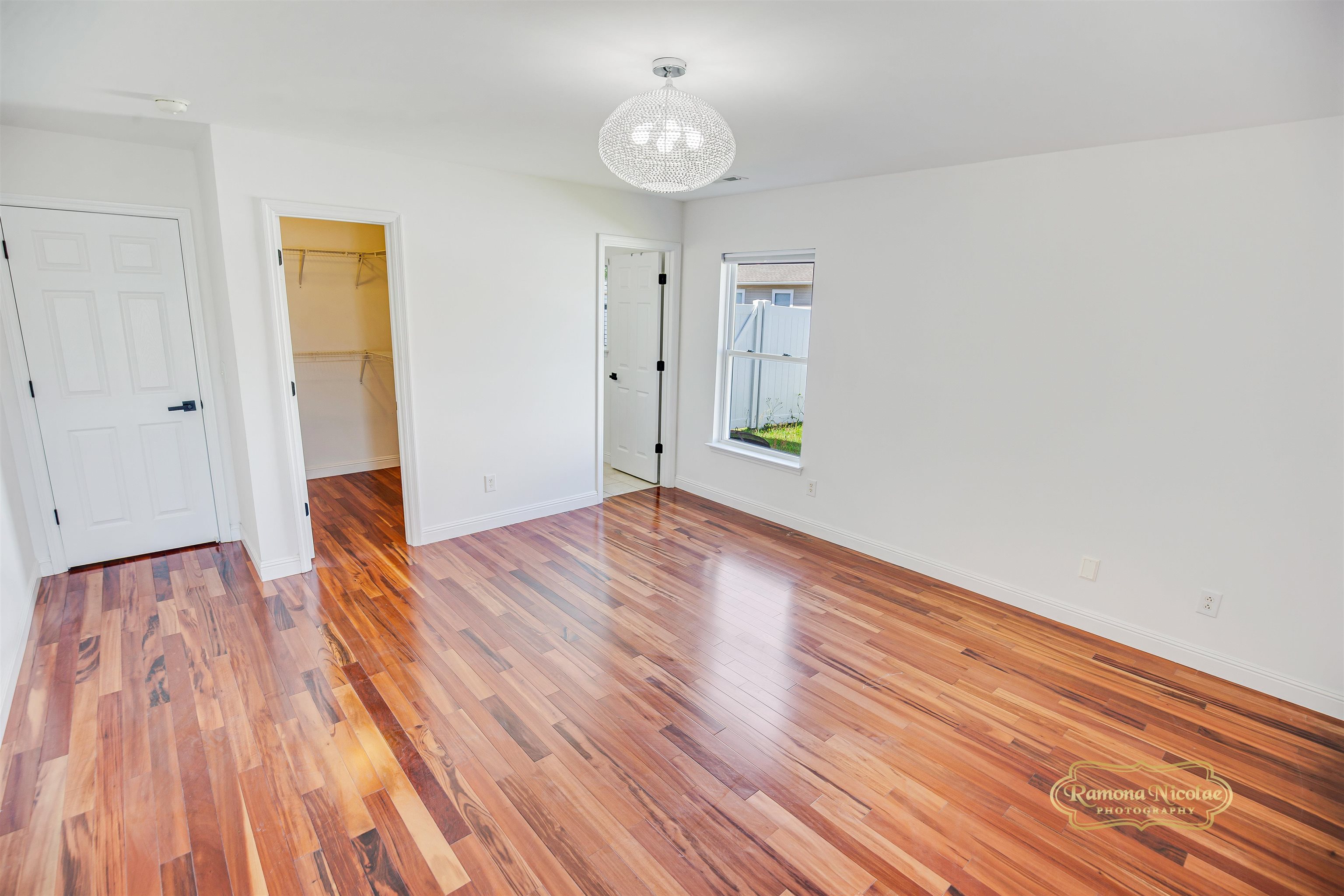 425 Bellegrove Dr. Property Photo 12