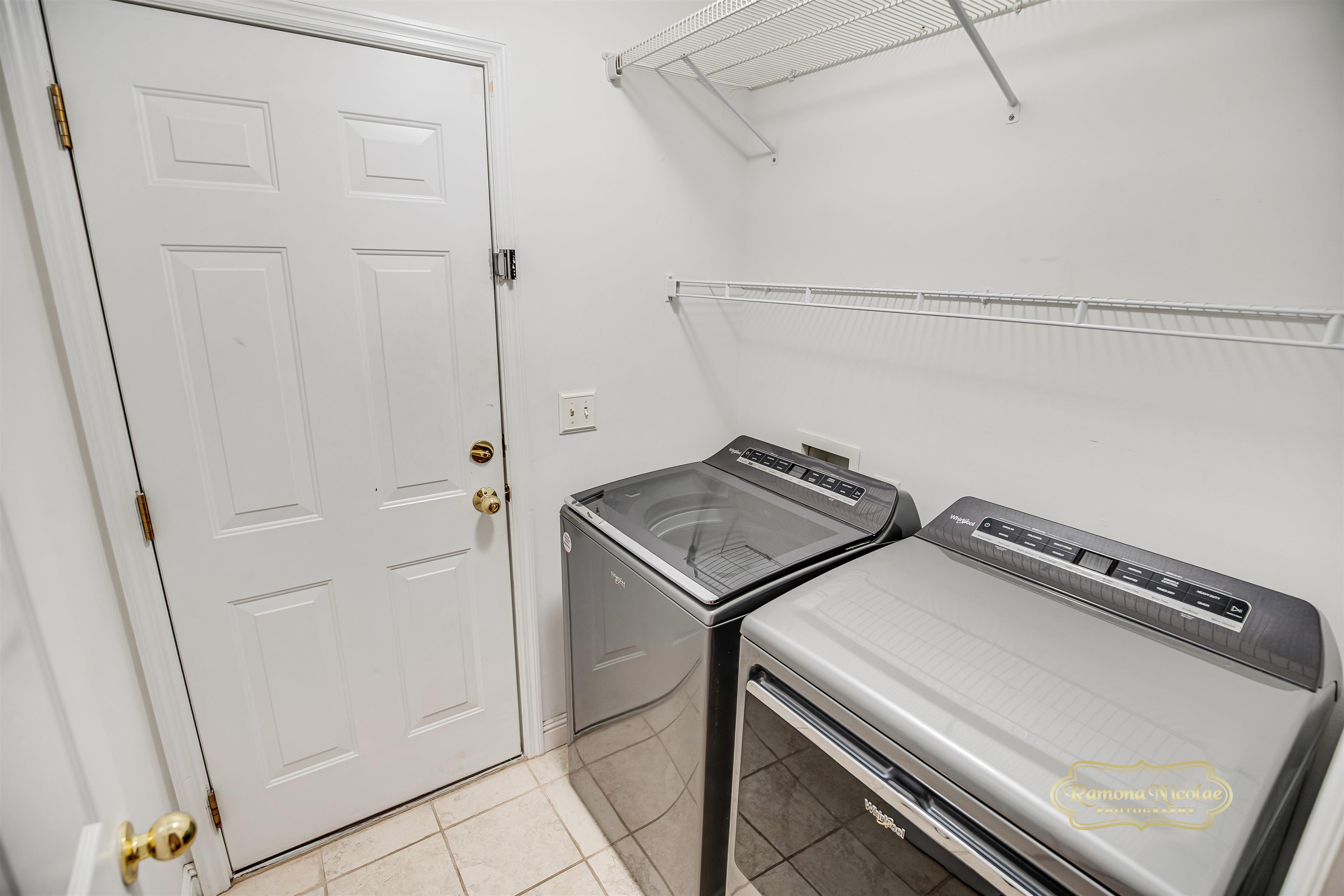 425 Bellegrove Dr. Property Photo 18