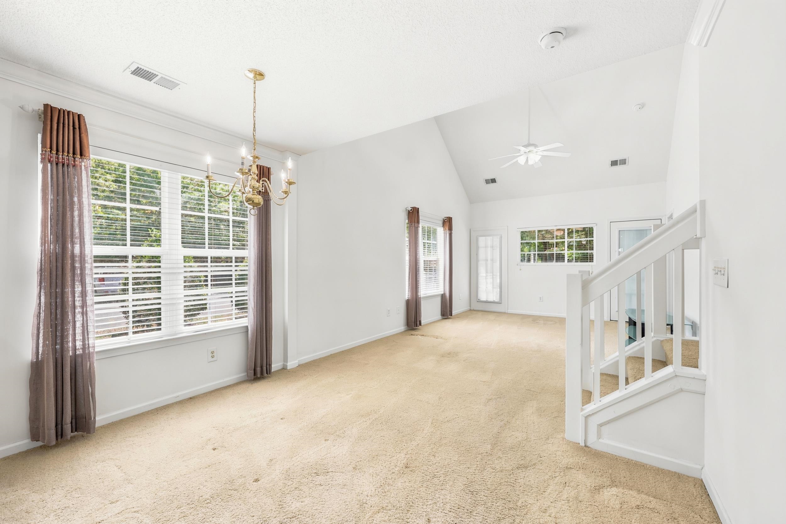 1309 Shoebridge Dr. Property Photo 10