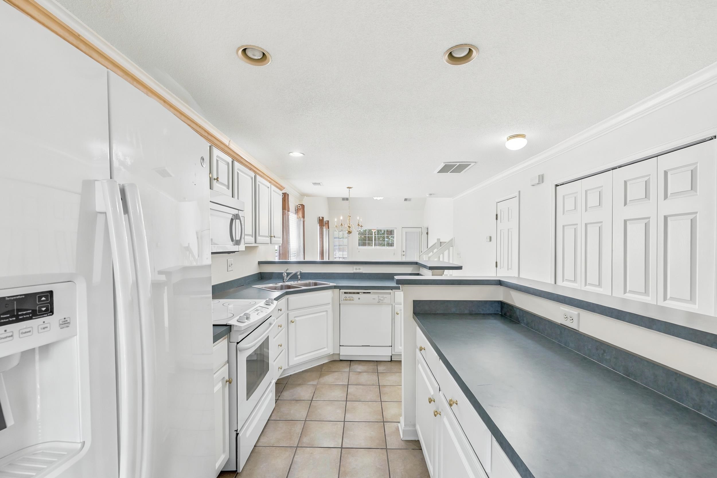 1309 Shoebridge Dr. Property Photo 15