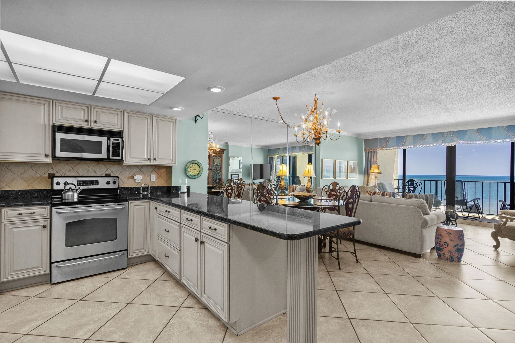 10200 Beach Club Dr. Property Photo 16