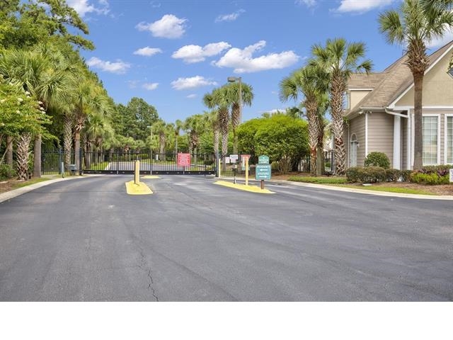 9734 Leyland Dr. Property Photo 11