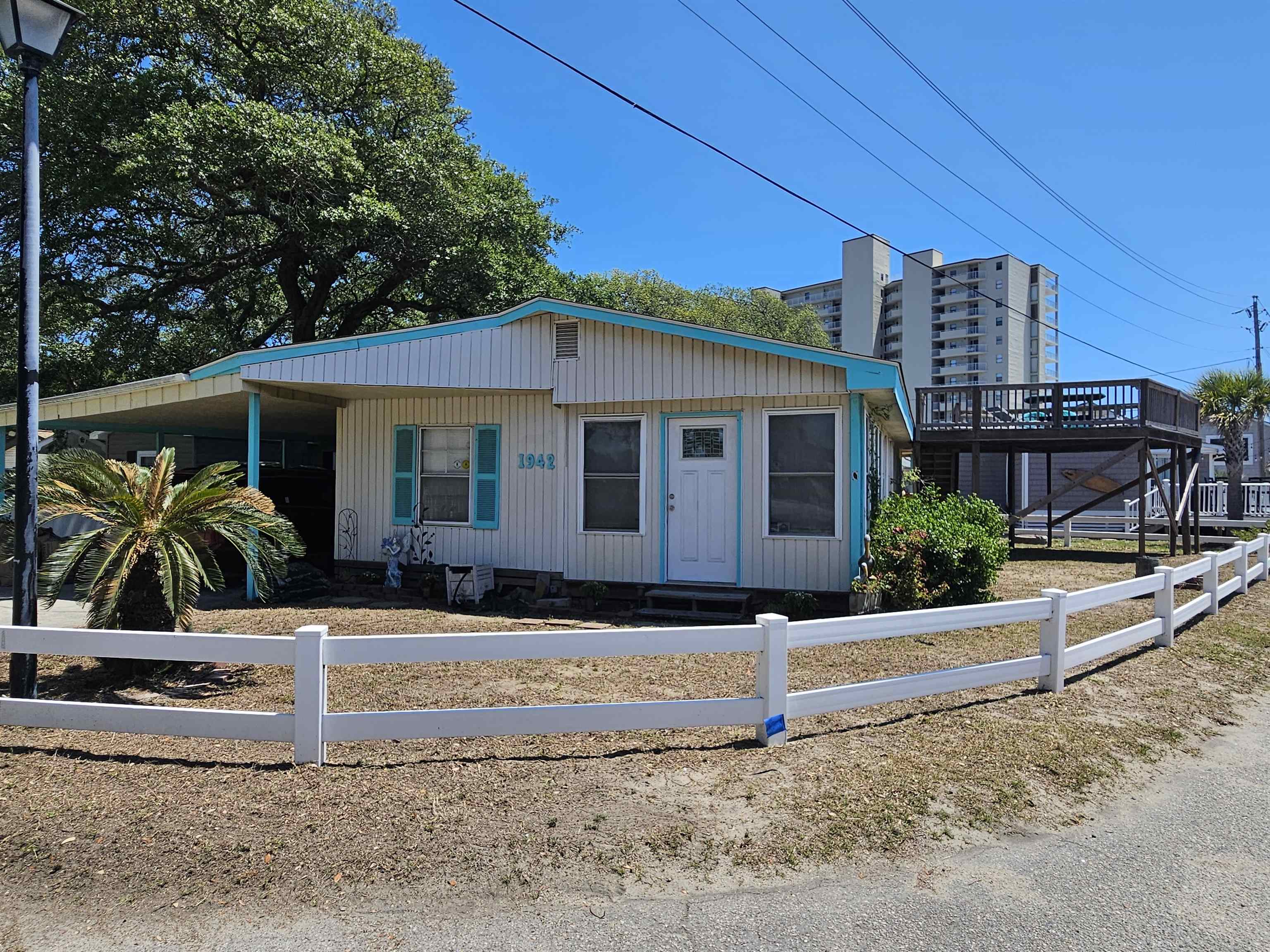 1942 Kingfisher Dr. Property Photo 1