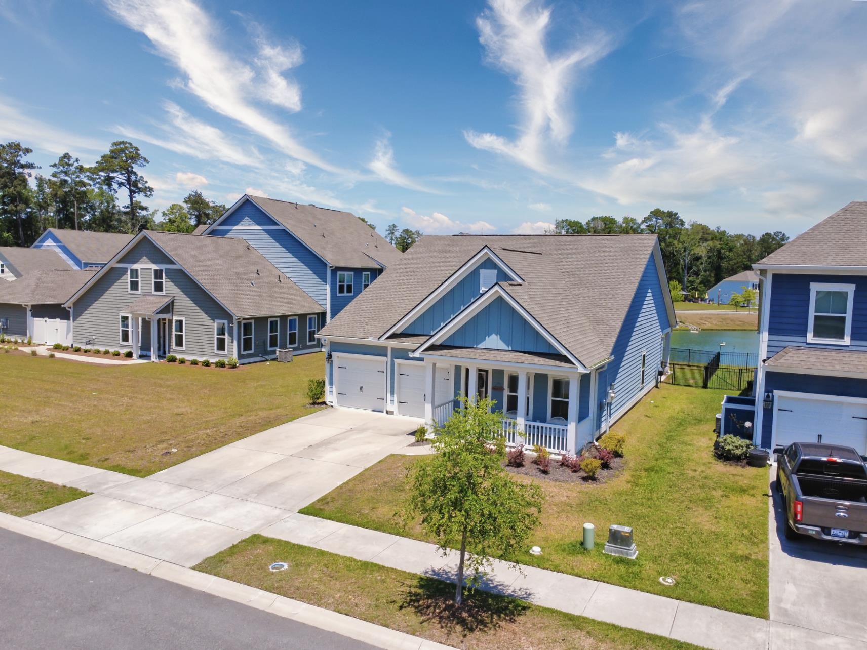 2450 Blue Crane Circle Property Photo 2