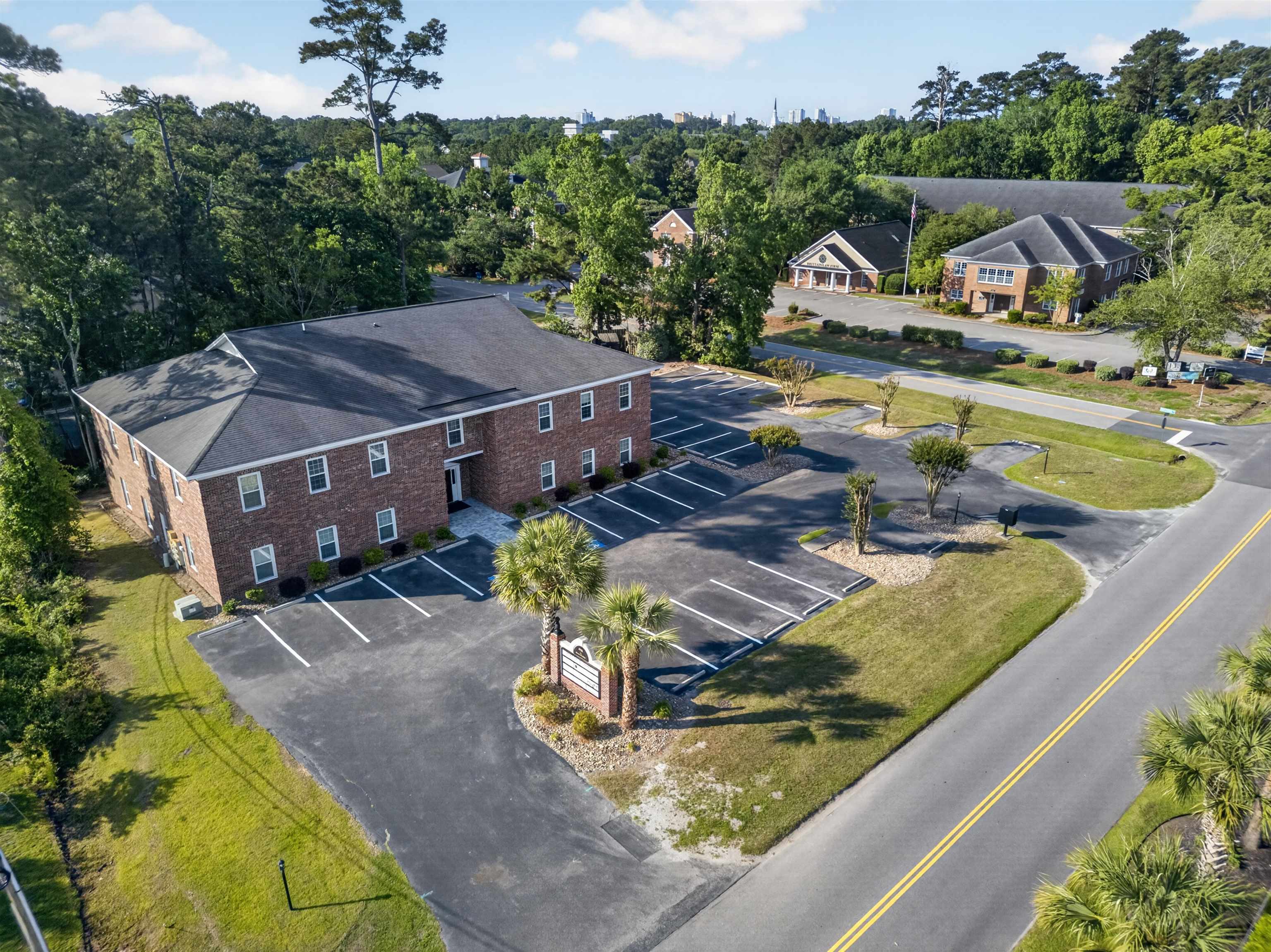 4702 Oleander Dr. Property Photo 4