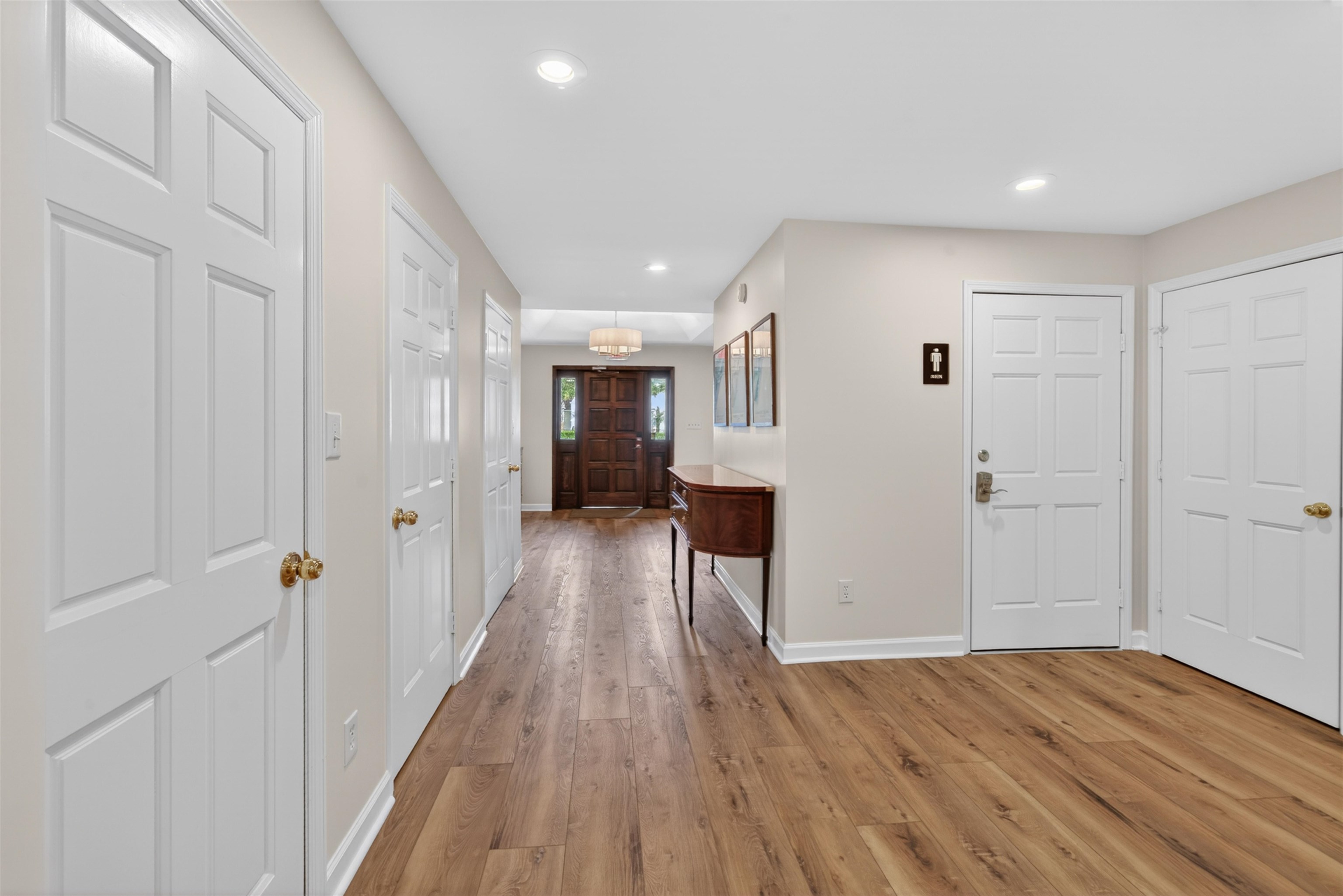 4702 Oleander Dr. Property Photo 39