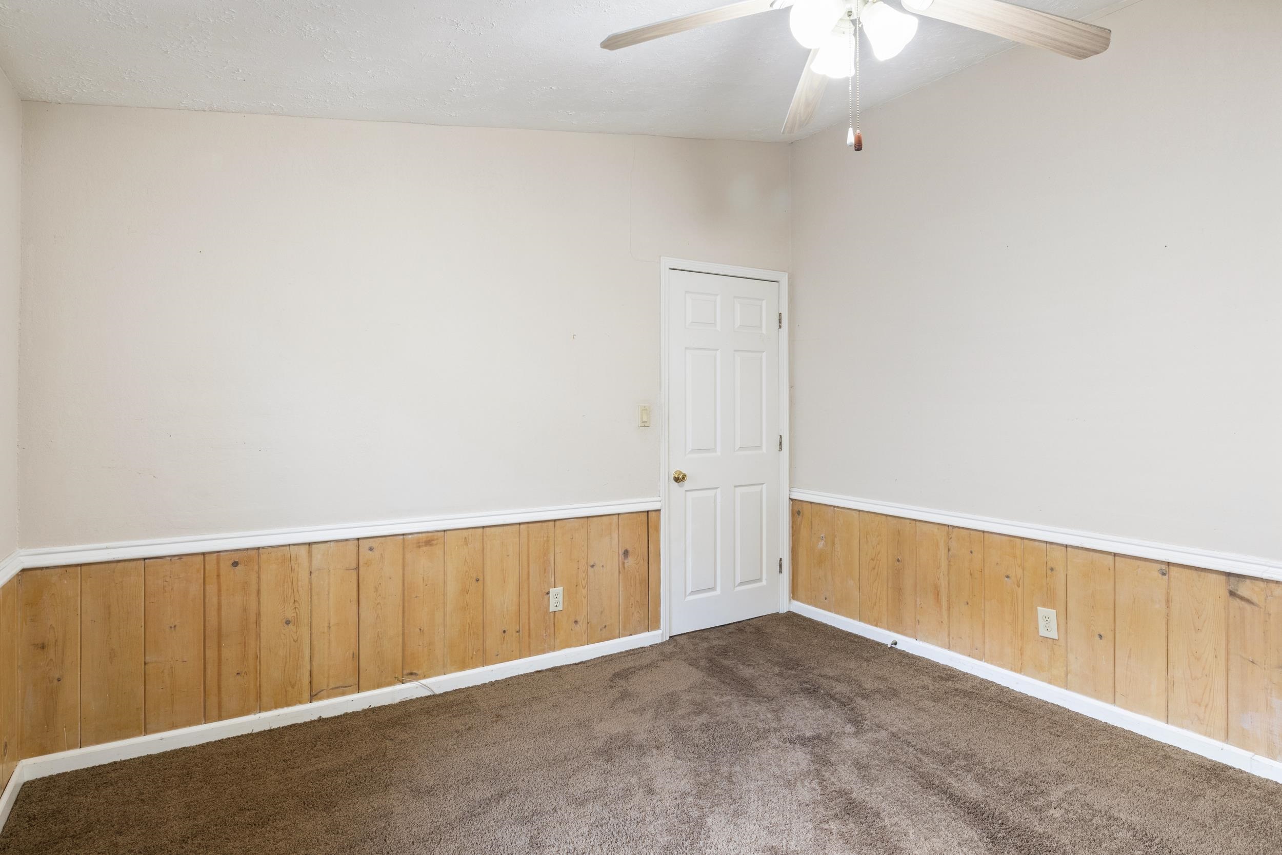 111 N Hollywood Dr. Property Photo 23