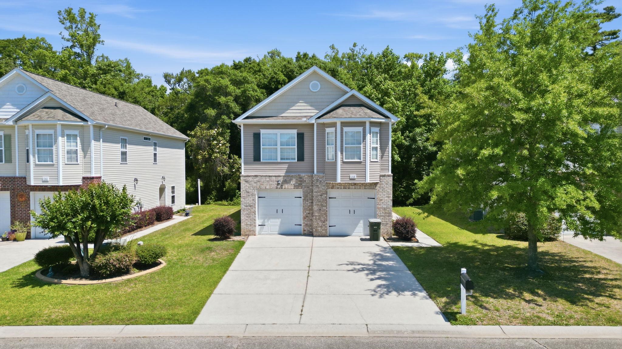 1308 Planters Grove Ln. Property Photo 1