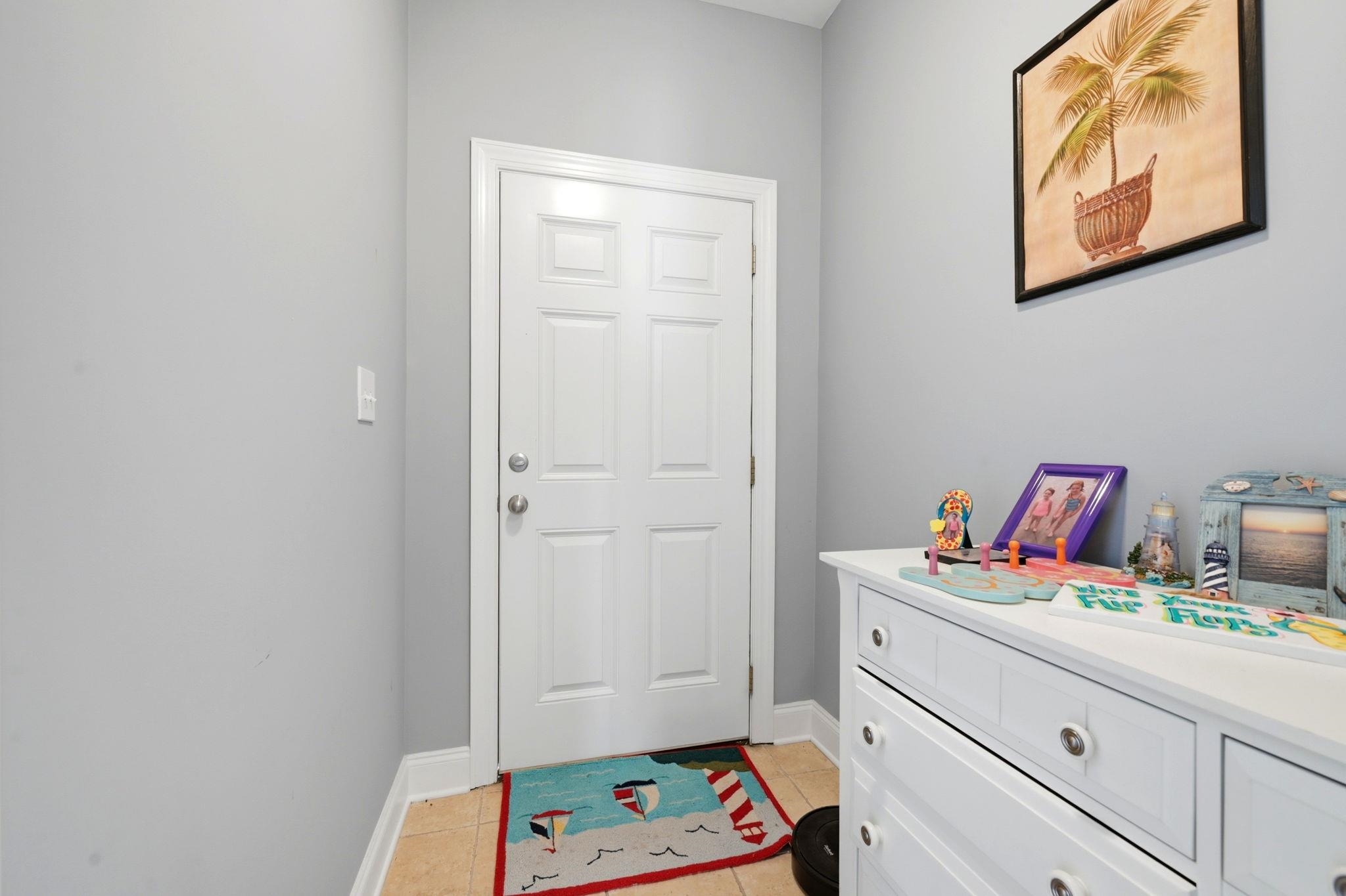 1308 Planters Grove Ln. Property Photo 6