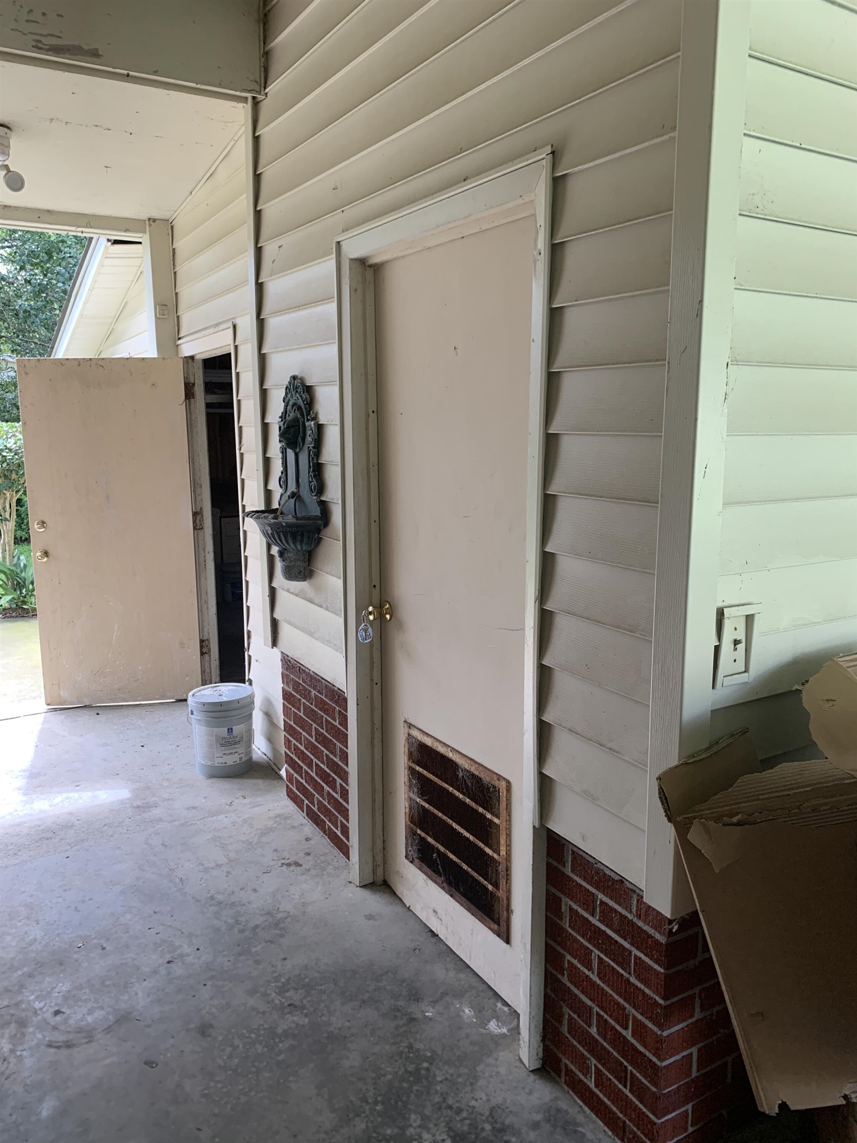 2401 Withers St. Property Photo 12