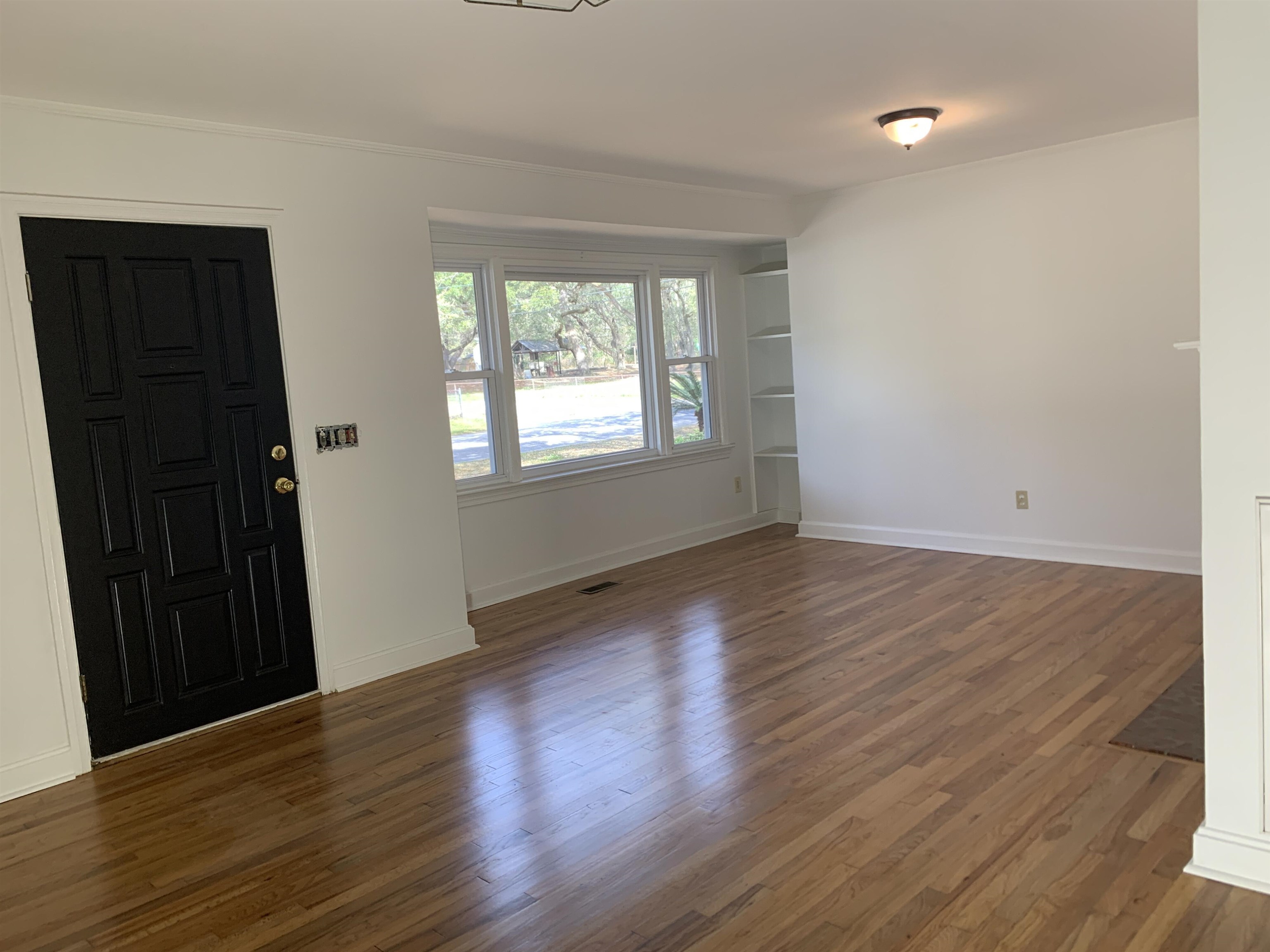 2401 Withers St. Property Photo 13