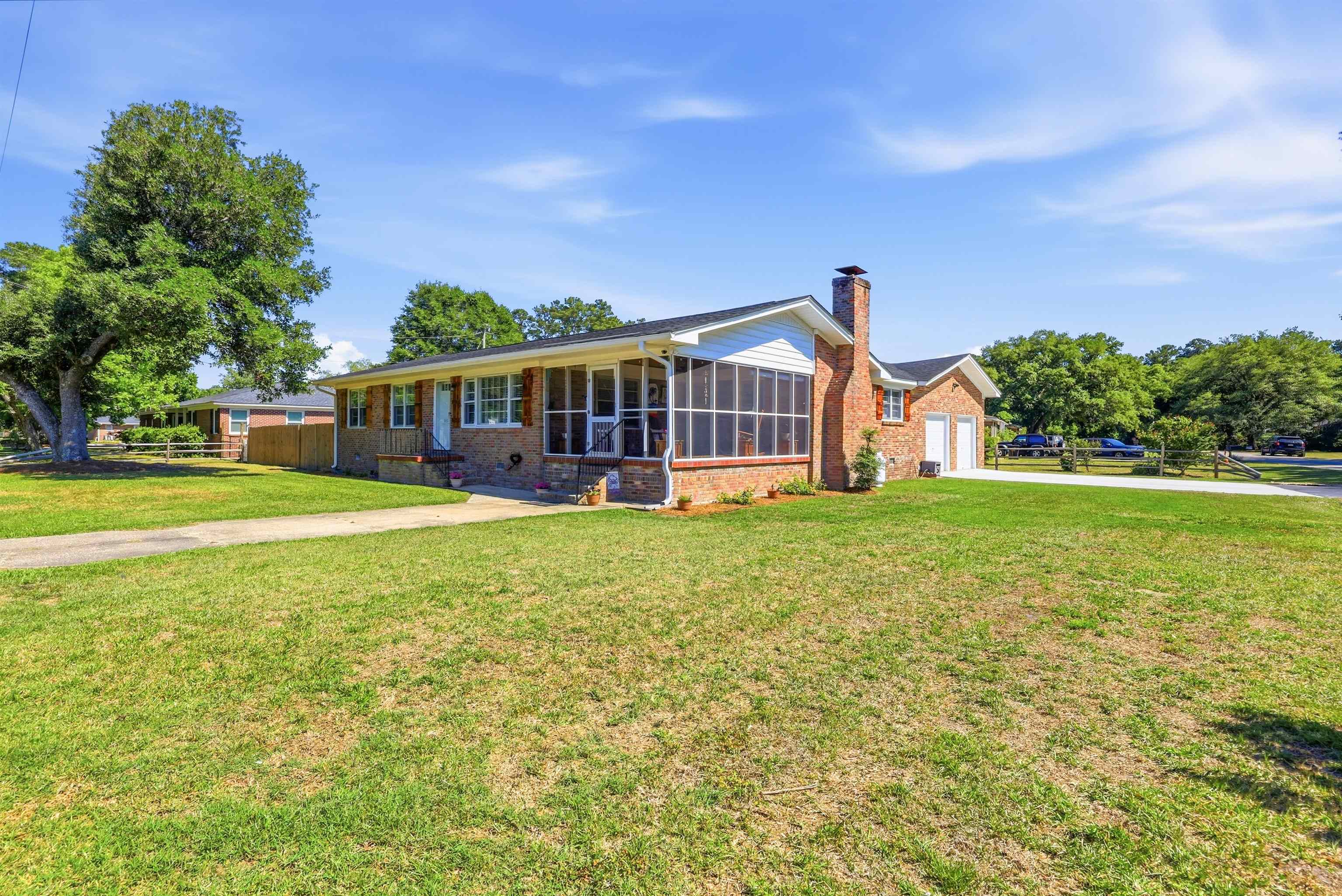 360 Kensington Blvd. Property Photo 1