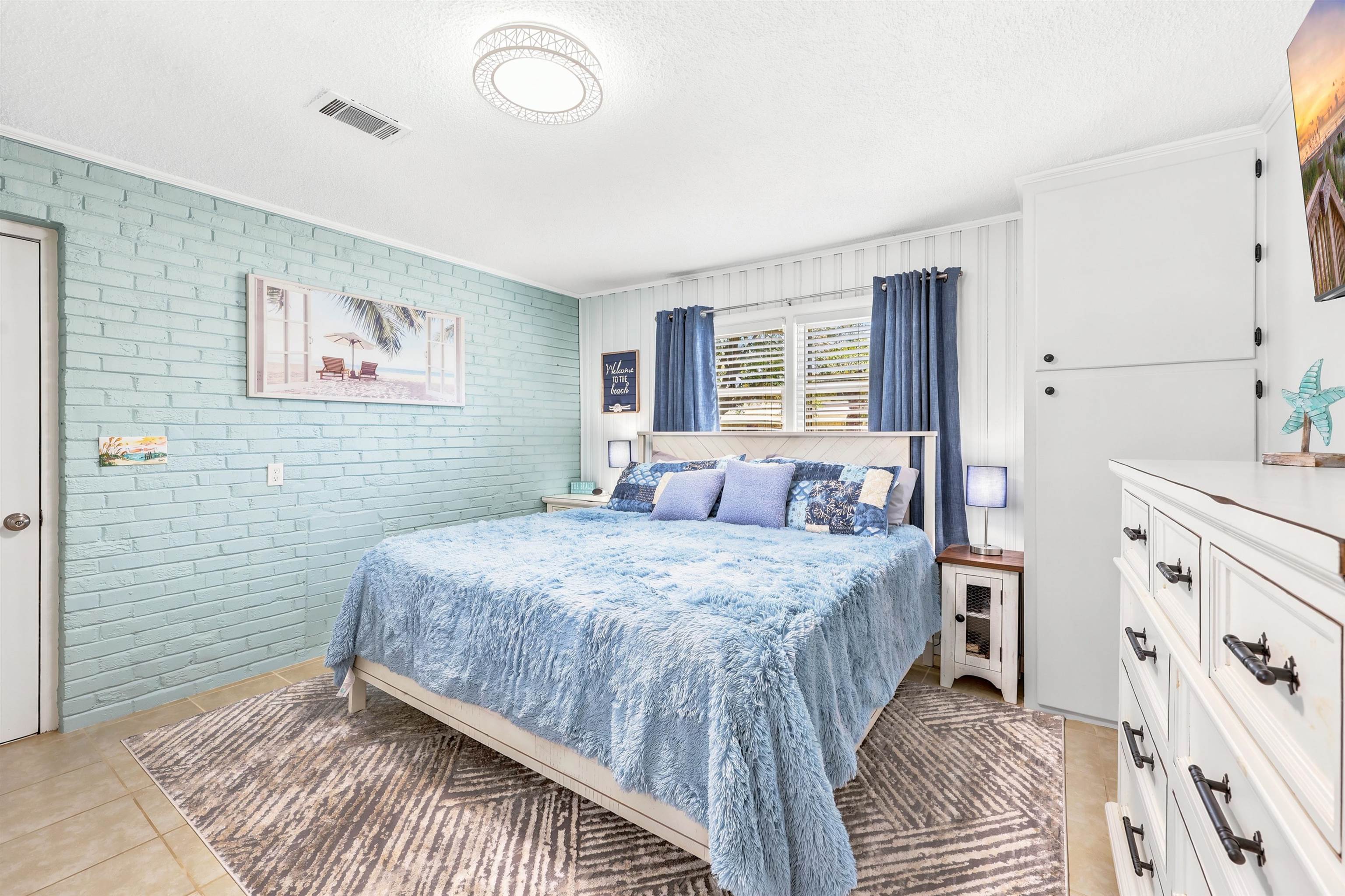 360 Kensington Blvd. Property Photo 19