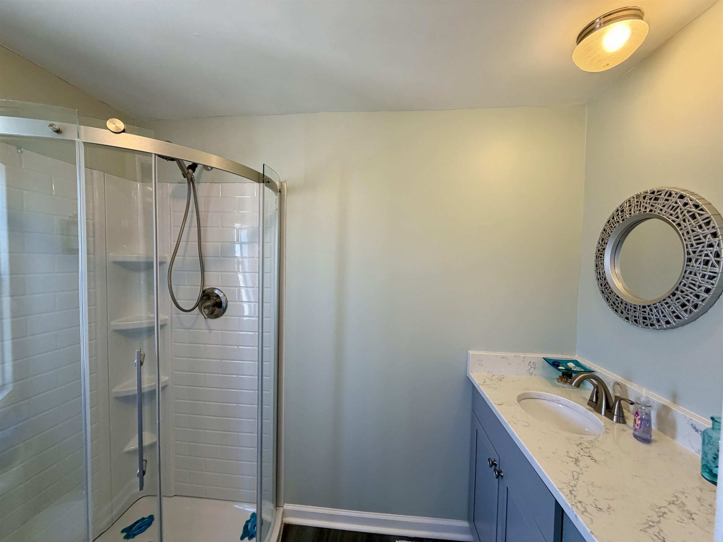 1672 Falcon Property Photo 7